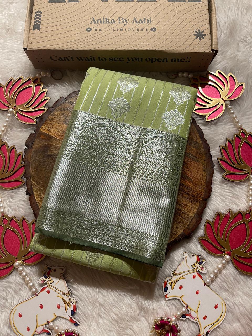 MUHURTH-OLIVE GREEN WITH BOTTLE GREEN SAREE