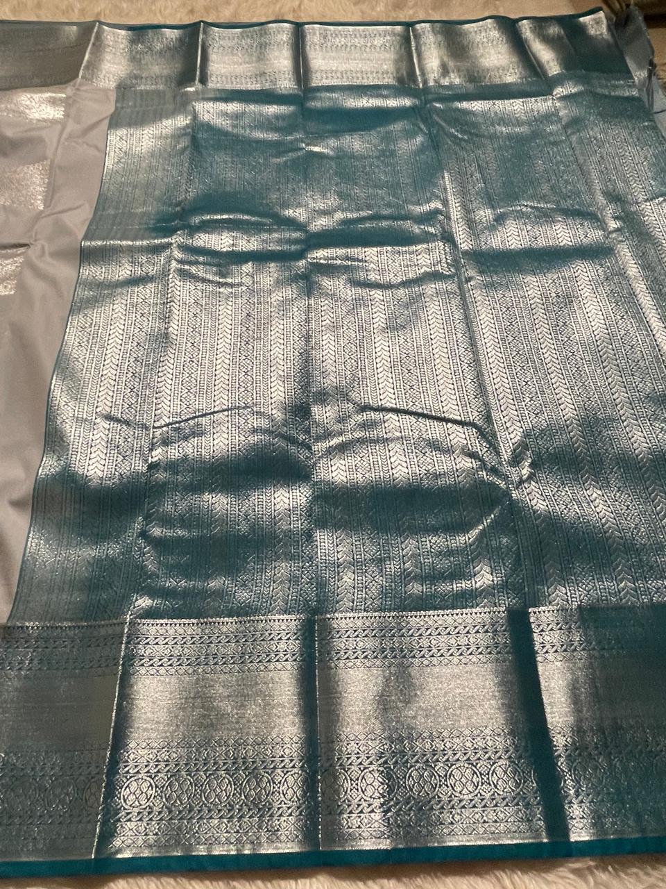 MUHURTH-GREY WITH RAMABLUE SAREE