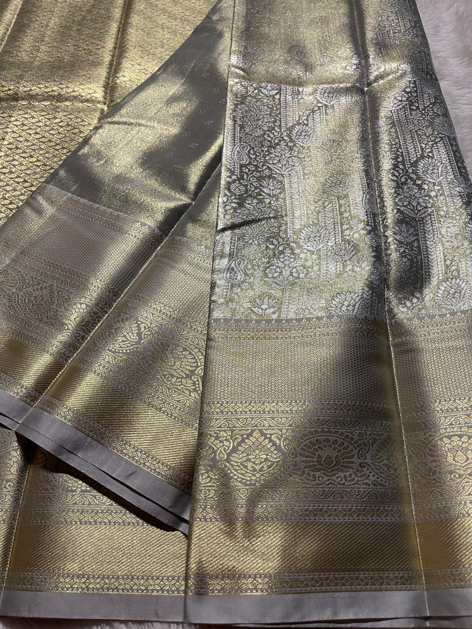 SWAYAMVARAM-GRAY BROCADE BRIDAL EDIT SAREE