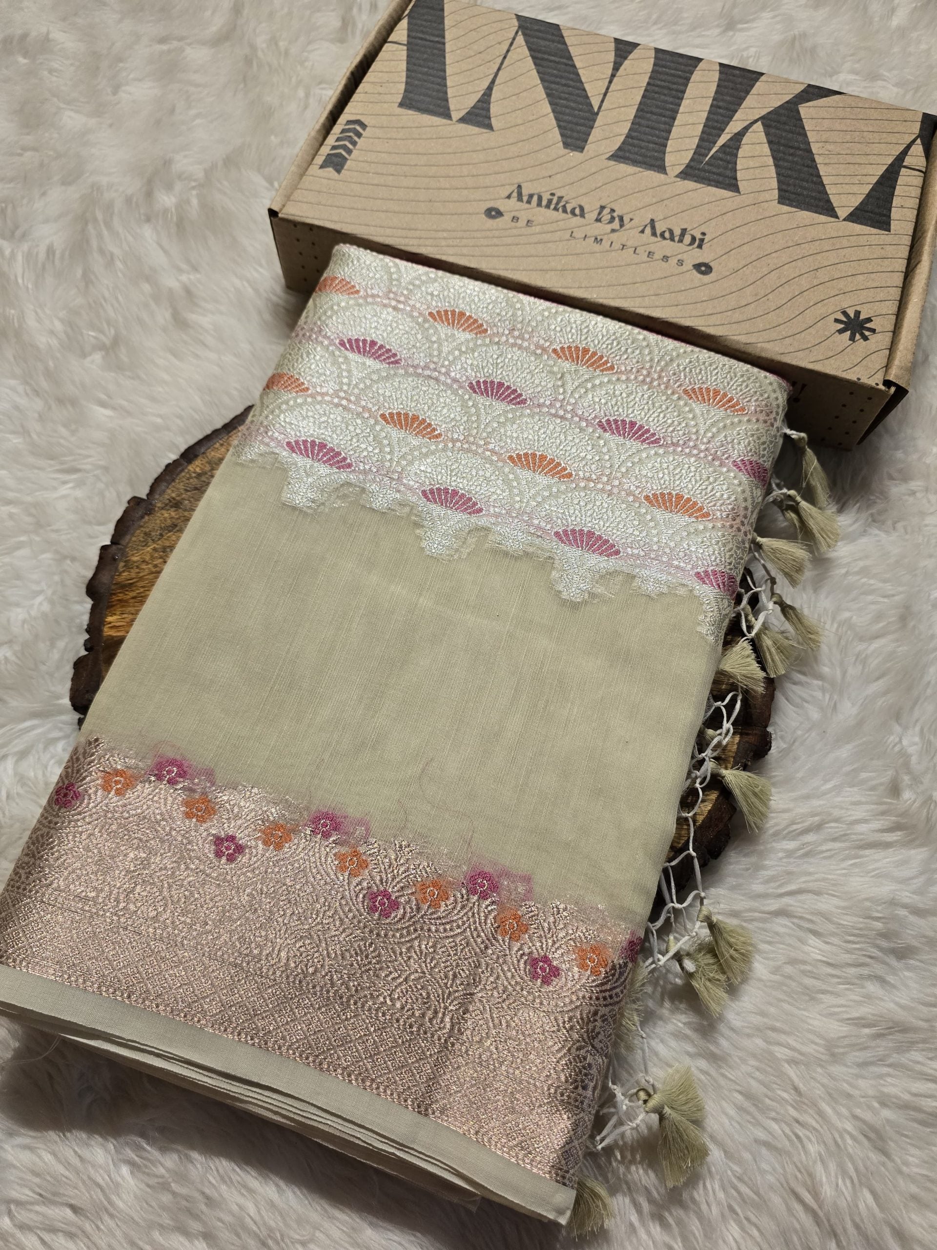 SADHA-PASTEL PISTAH SAREE