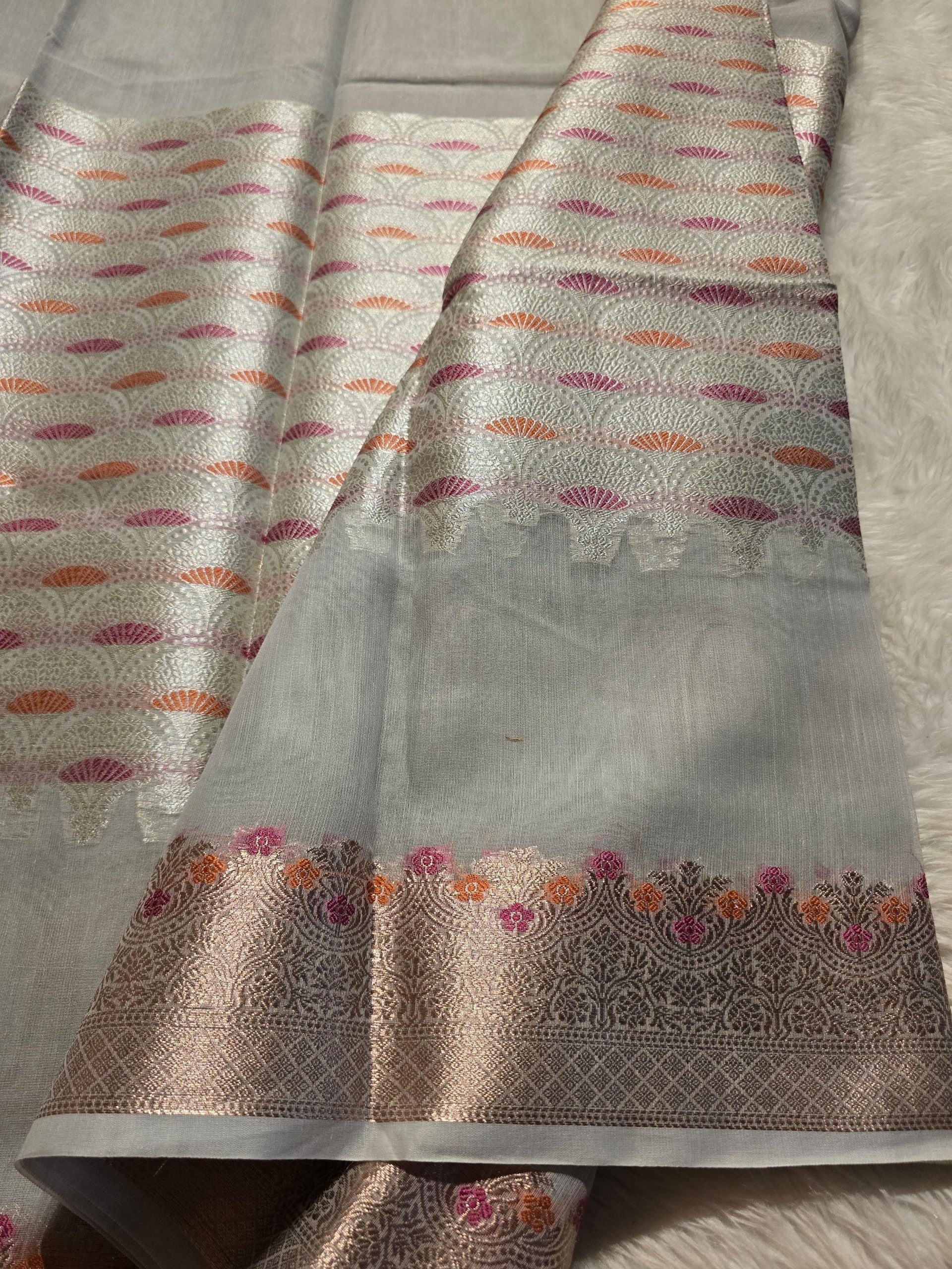 SADHA-GRAY SAREE