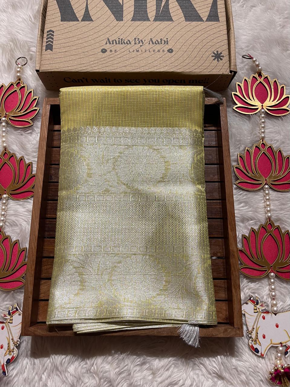 GOLDEN DAZZLE-LIGHT LEMONGRASS SAREE