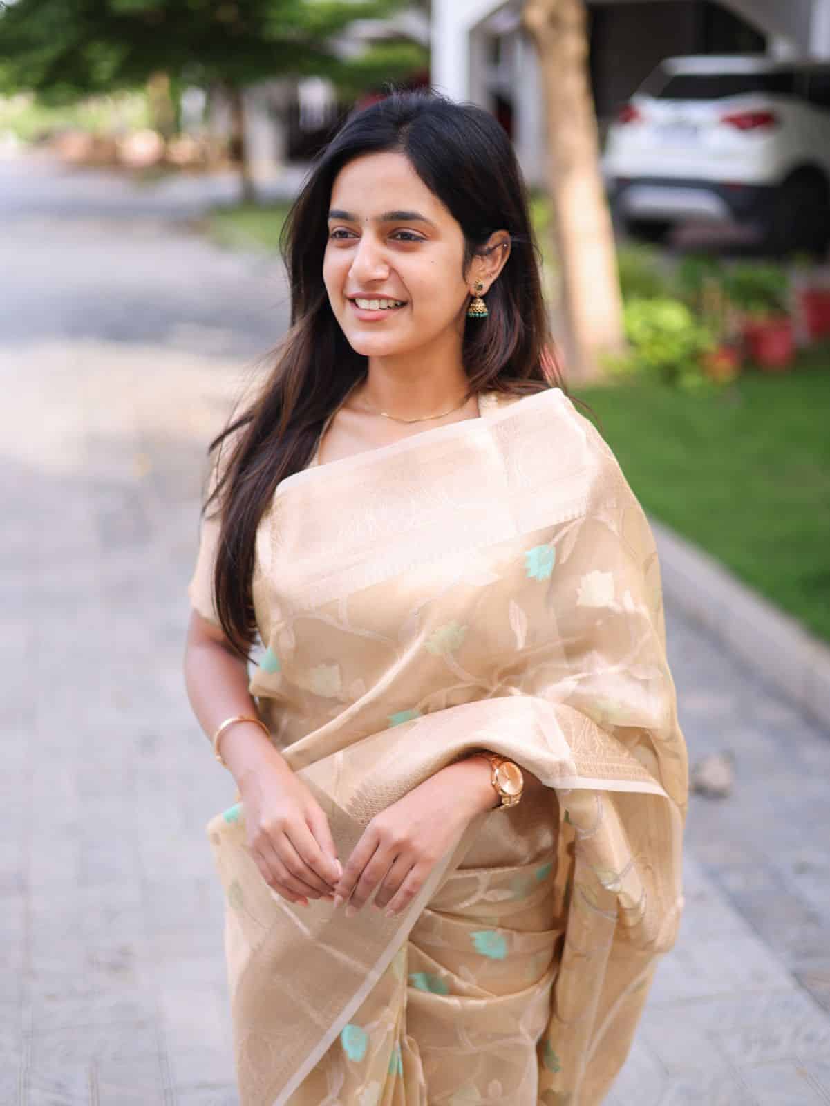 OREGANO - FLORAL PASTEL BEIGE GOLD SAREE
