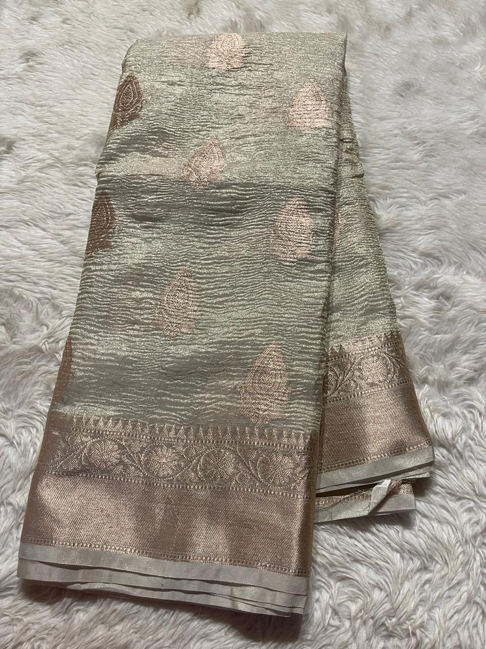 CRUSH MOTIF-HALF WHITE SAREE