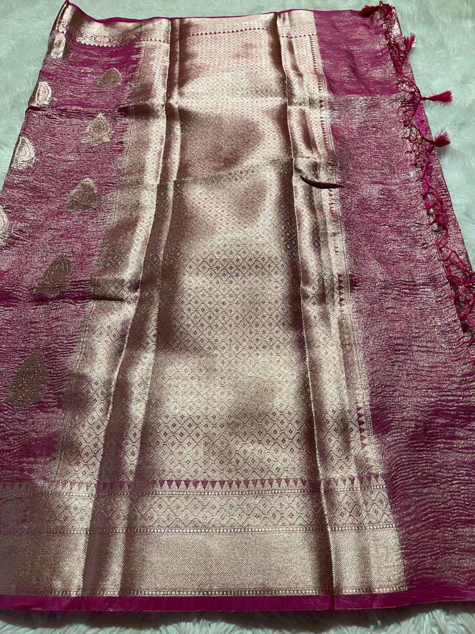CRUSH MOTIF-RANIPINK SAREE