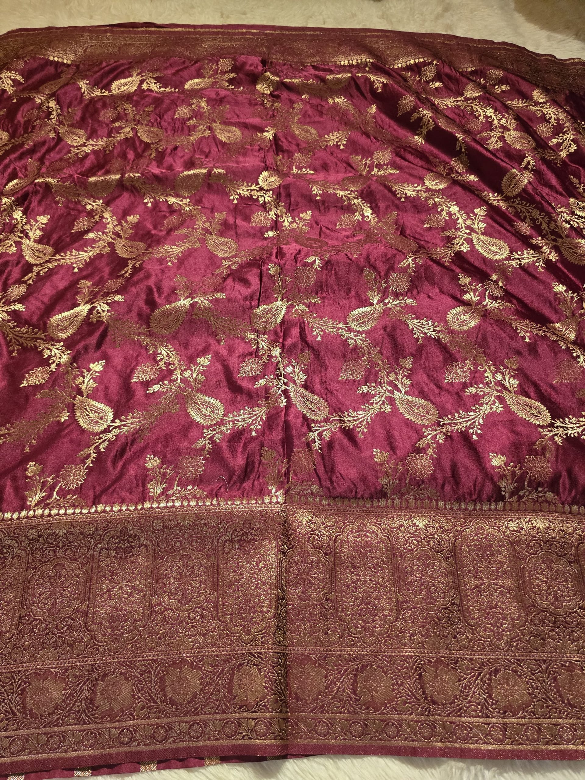 SHOBHI-MAROON DELIGHT