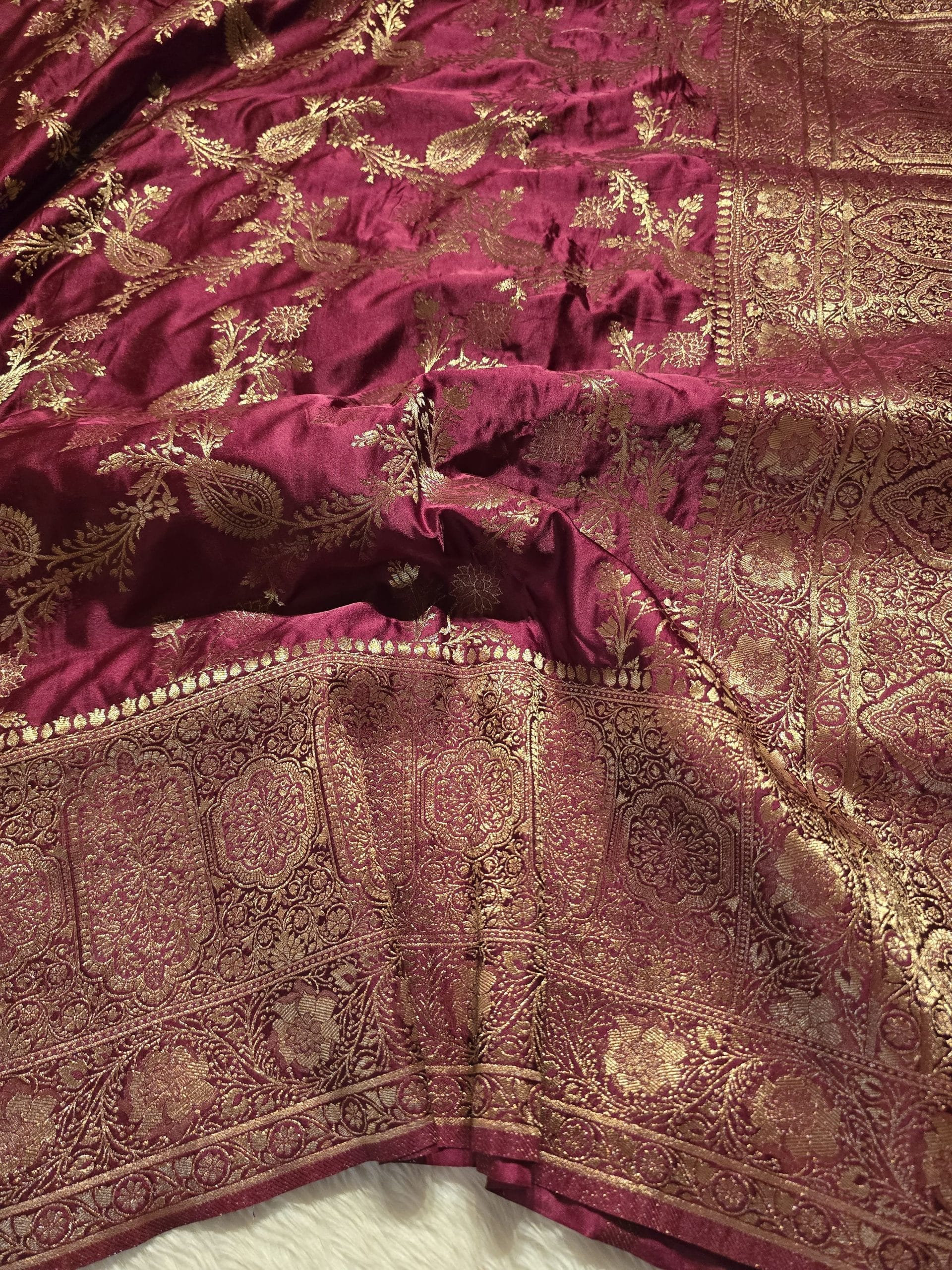 SHOBHI-MAROON DELIGHT