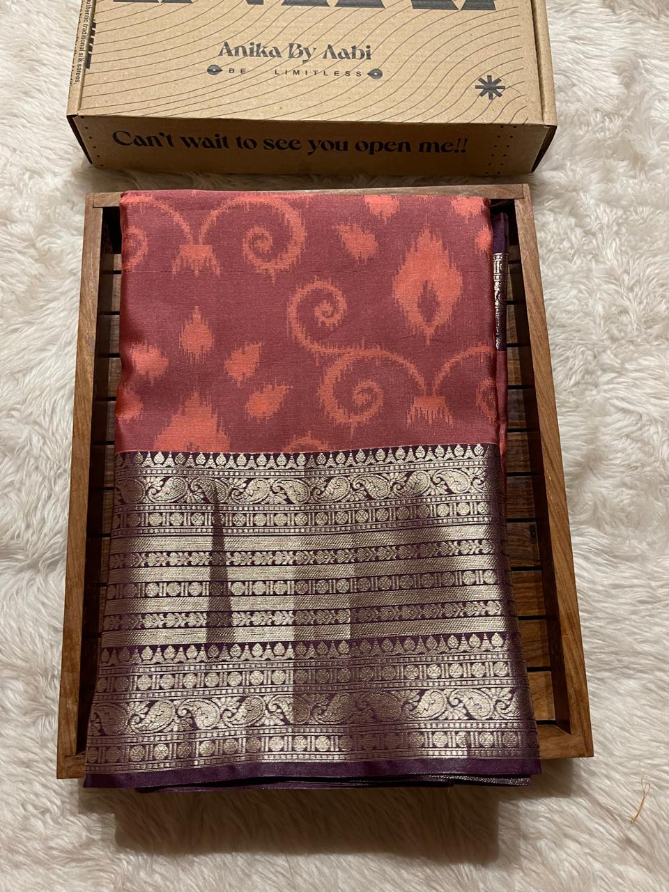 RADHIKA POCHAMPALLY - DARK BROWN DUAL TONE SAREE