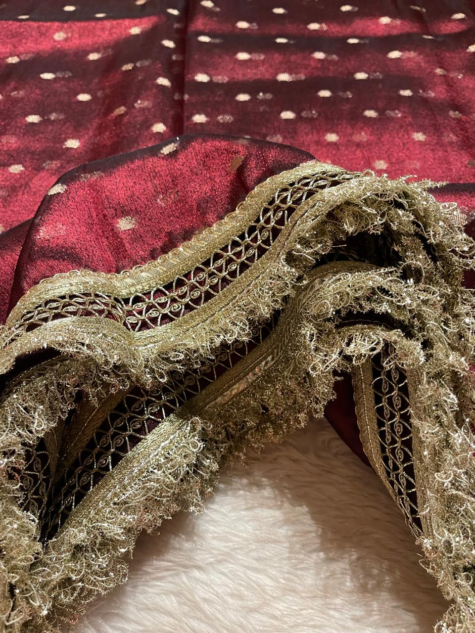 BANARASI LACE-MAROON DUAL TONE