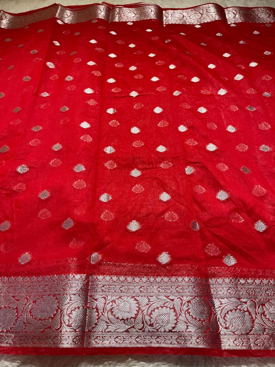 AURA -RED SAREE