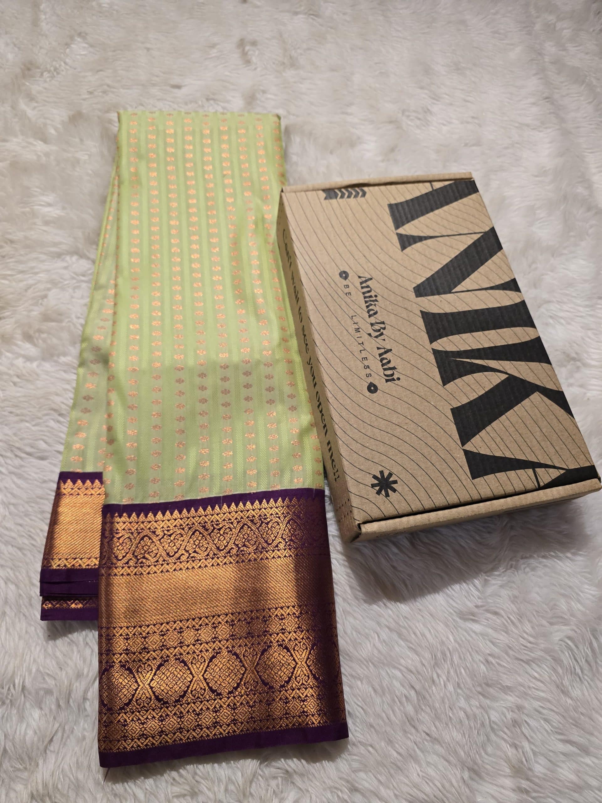1000 BUTTAS-PISTAH WITH MAGENTA