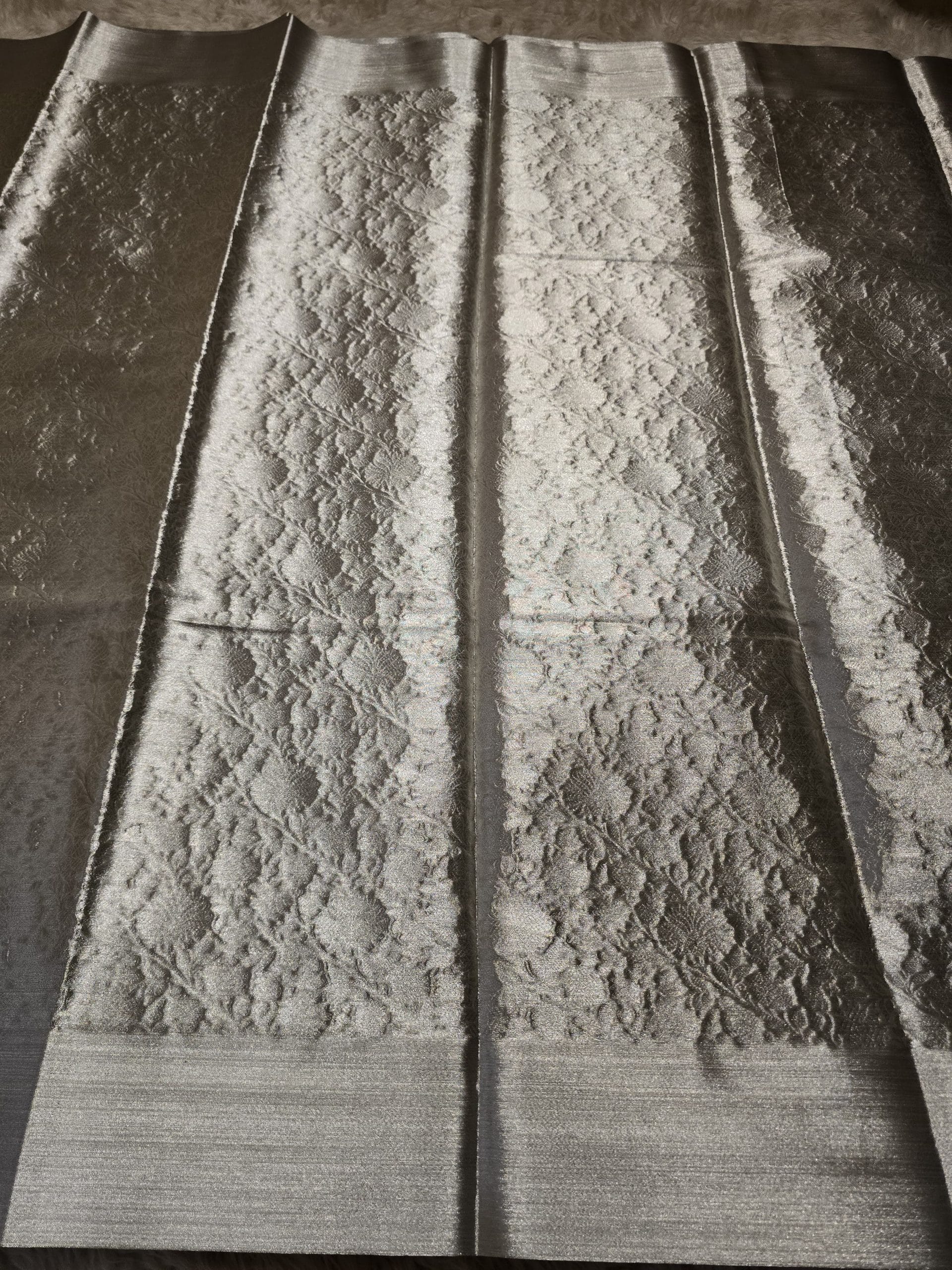 NITA-SILVER SAREE