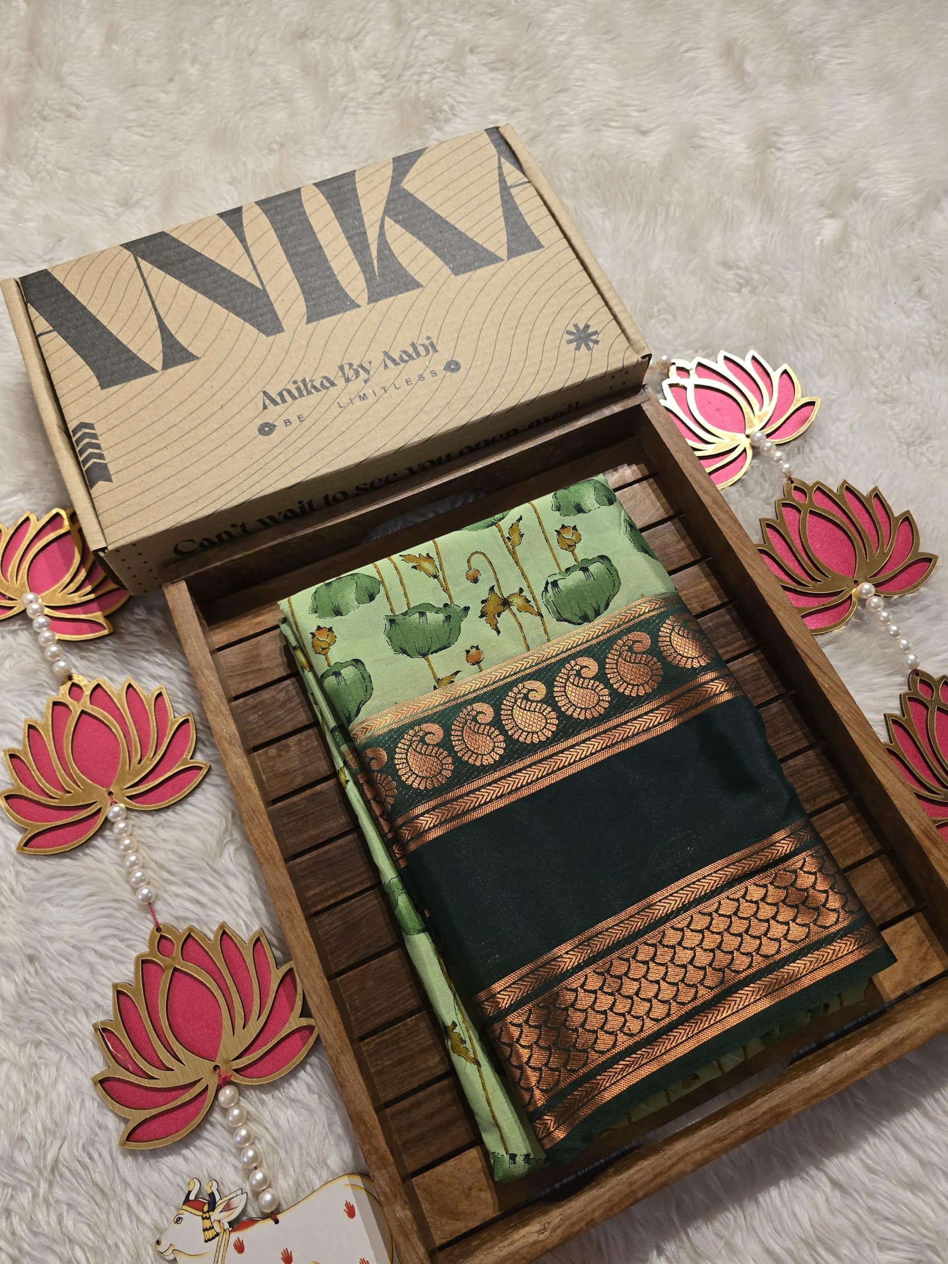 MYSORE FLORAL-DARK GREEN DUAL TONE SAREE