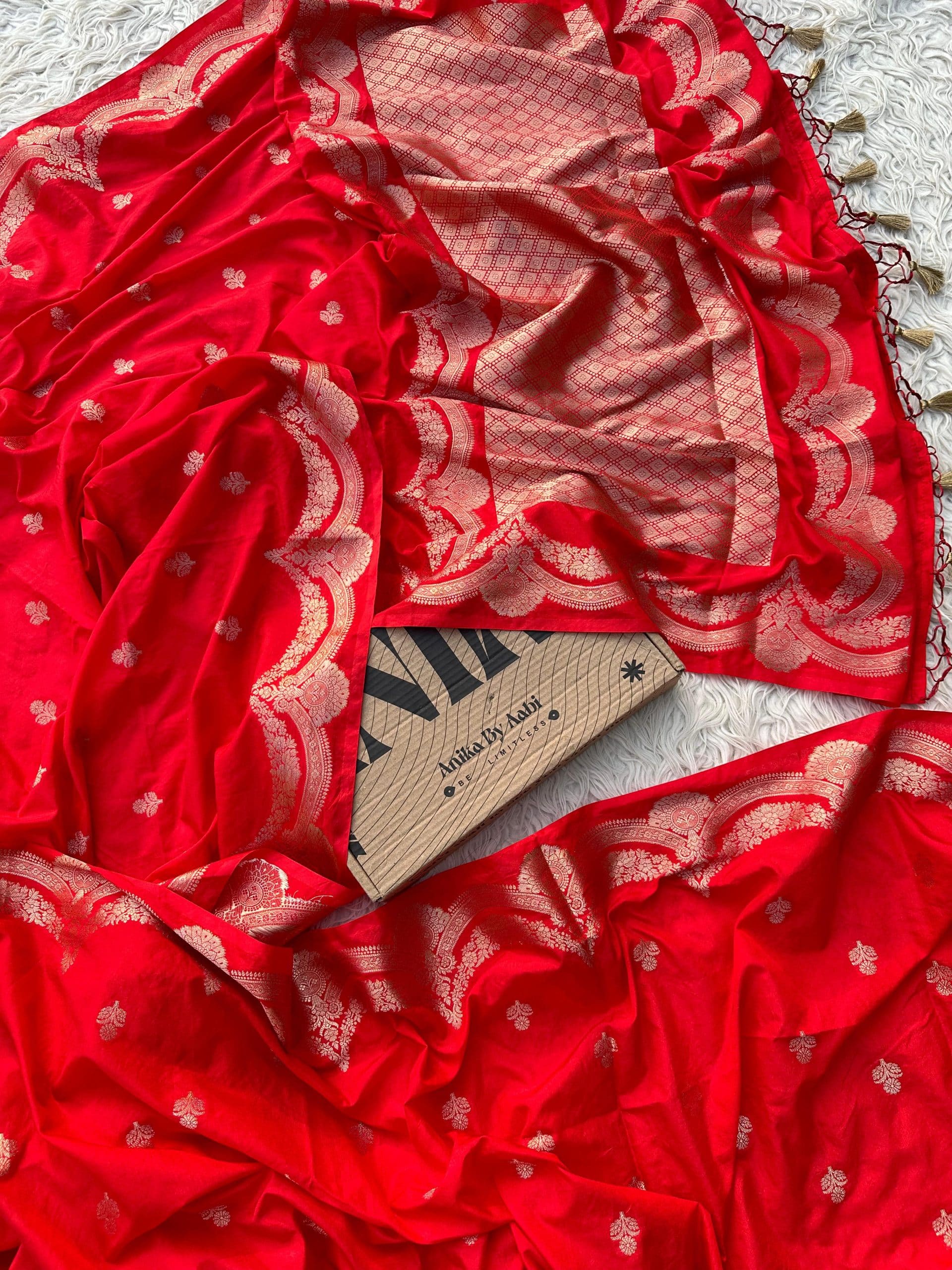 DIYA-RED SAREE