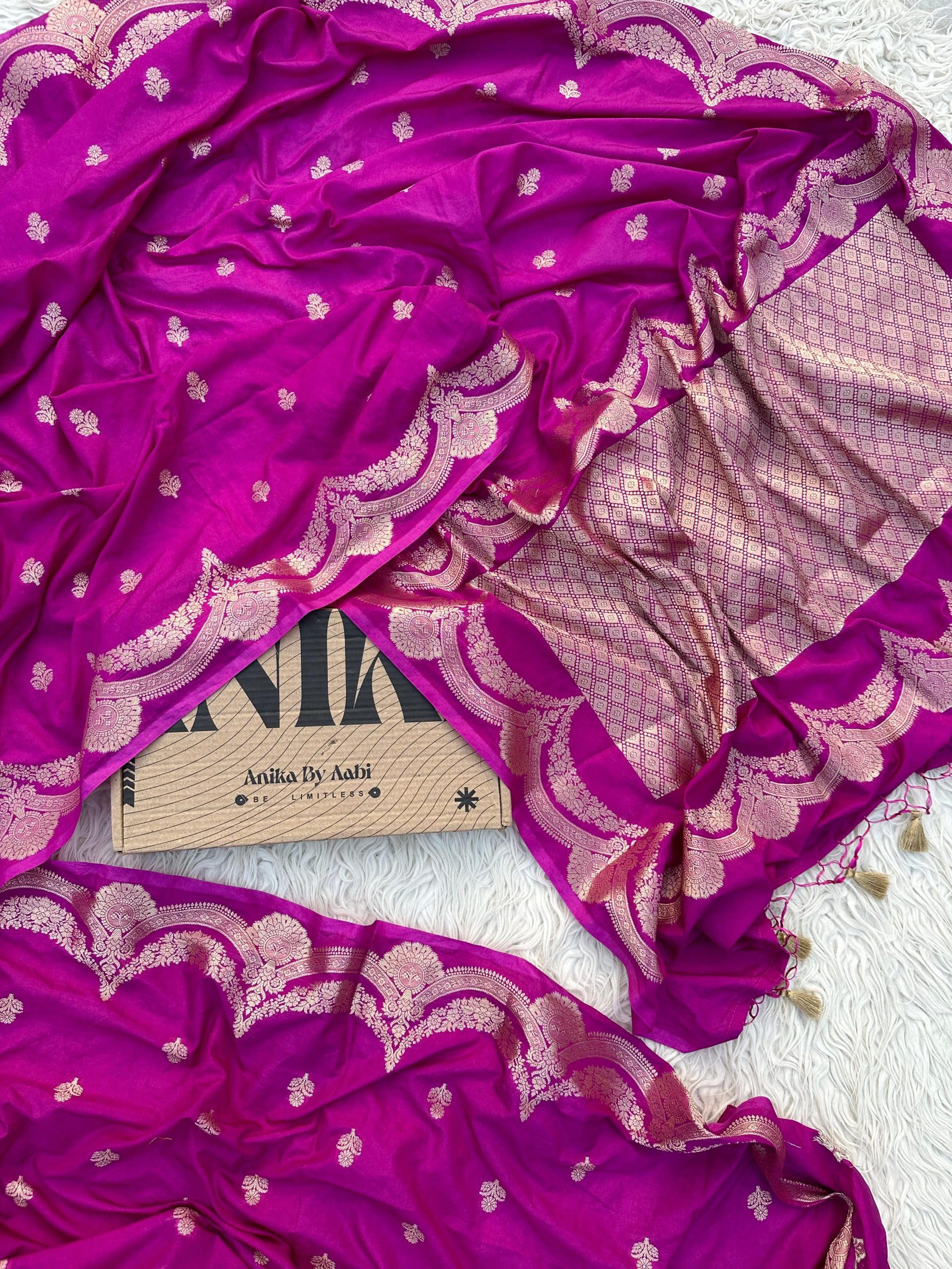 DIYA-MAGENTA SAREE