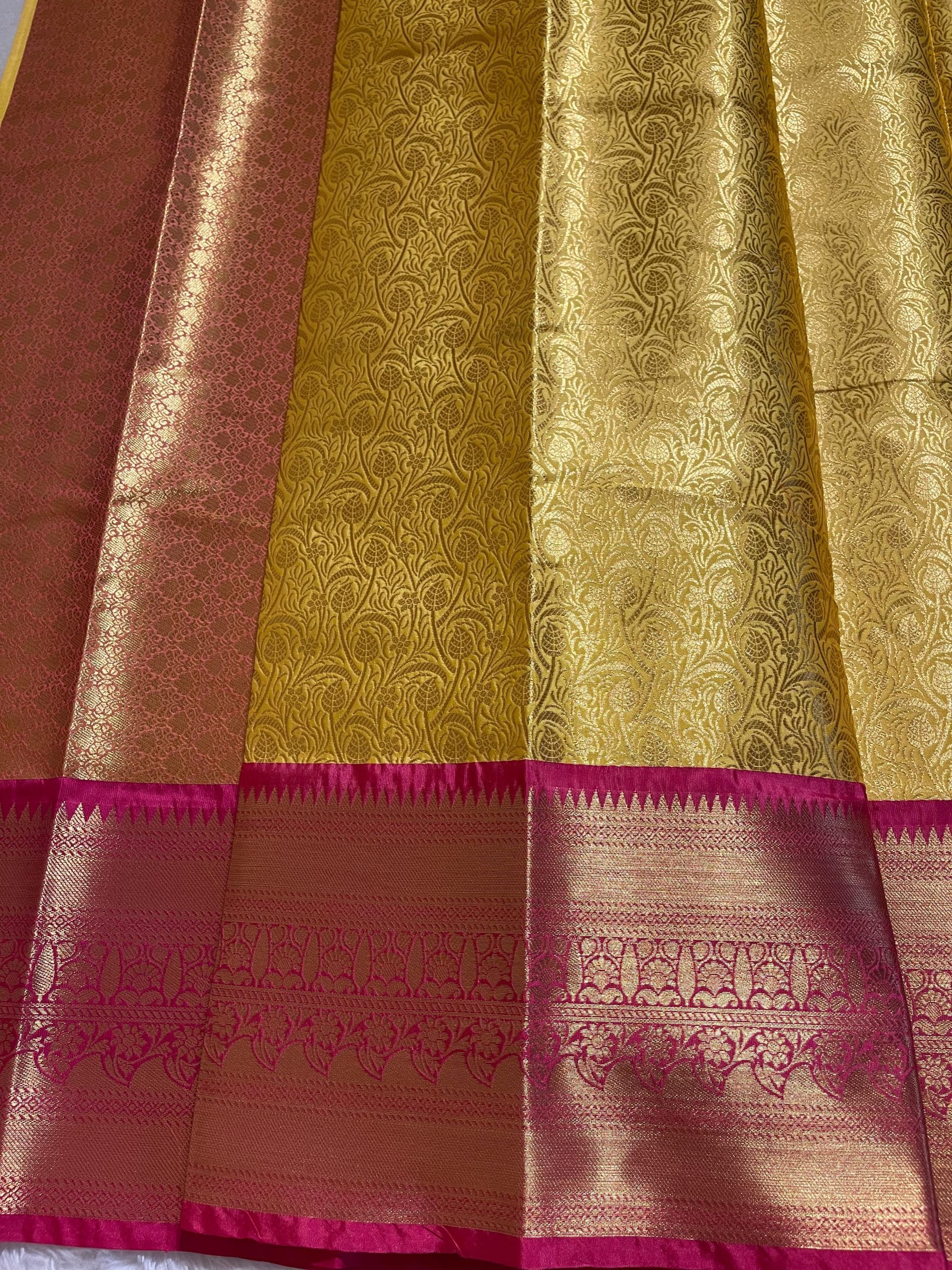 ANIKA'S KANCHI SEMI SILK SAREE-AS28