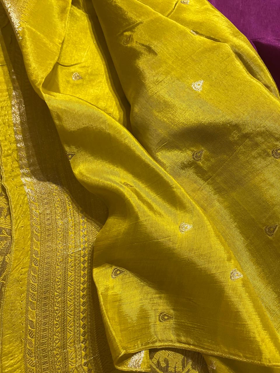 VINTAGE BANARASI-PURPLE WITH GREEN