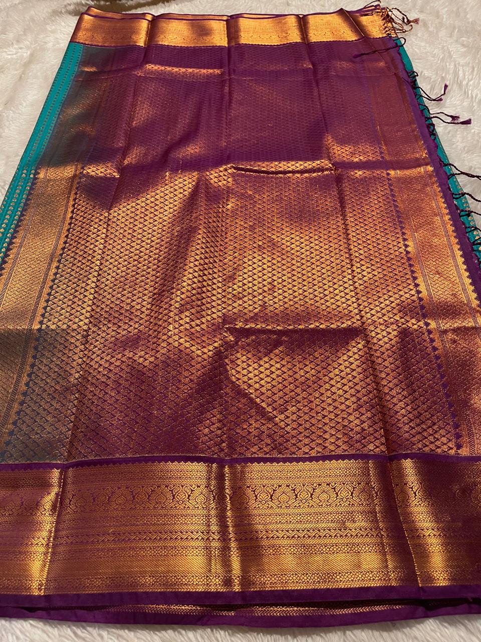 1000 BUTTAS-PEACOCK GREEN WITH PURPLE