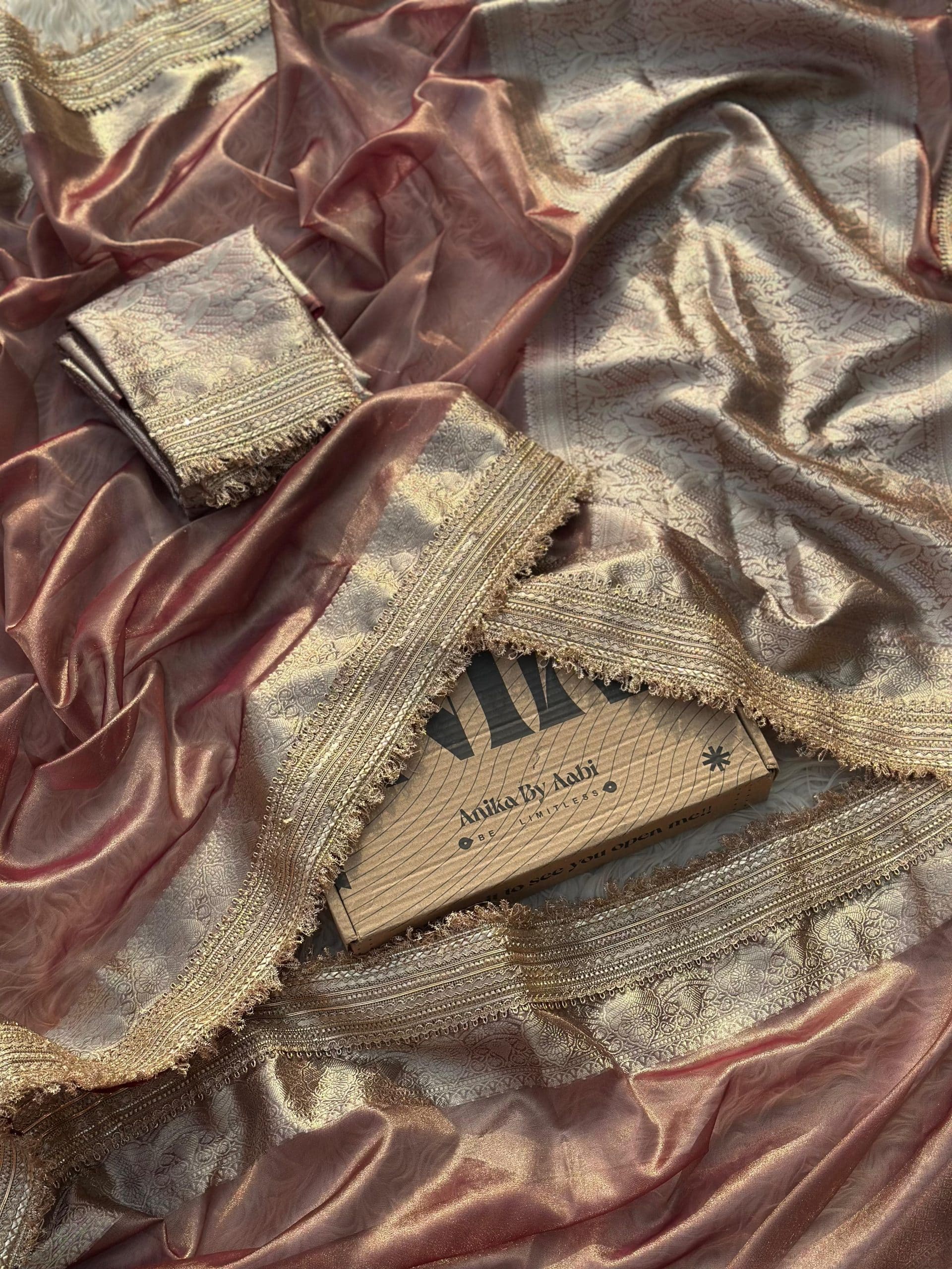 TISSUE LUXE-BRONZED GLOW SAREE