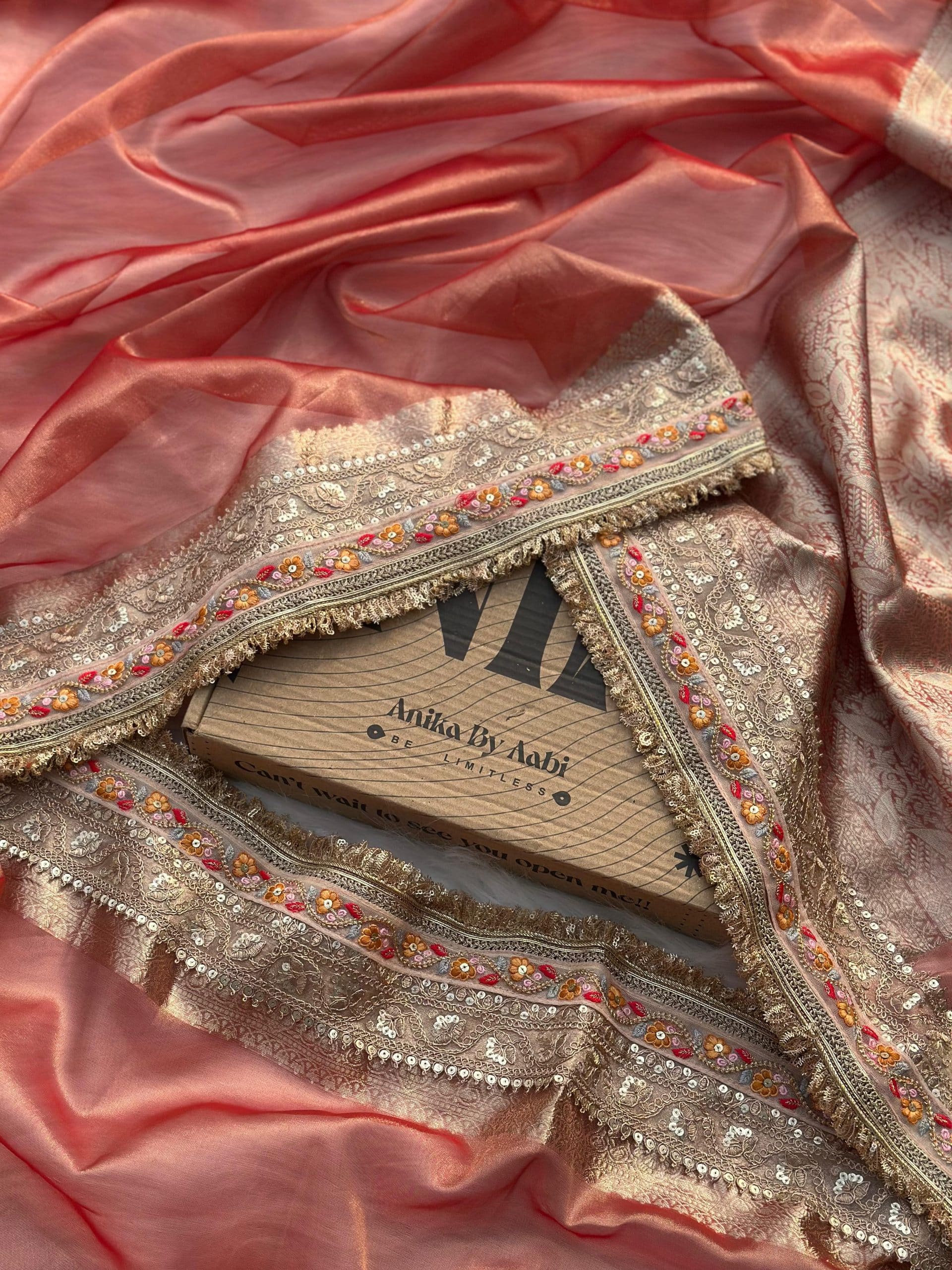 CORAL ORANGISH-TISSUE LUXE