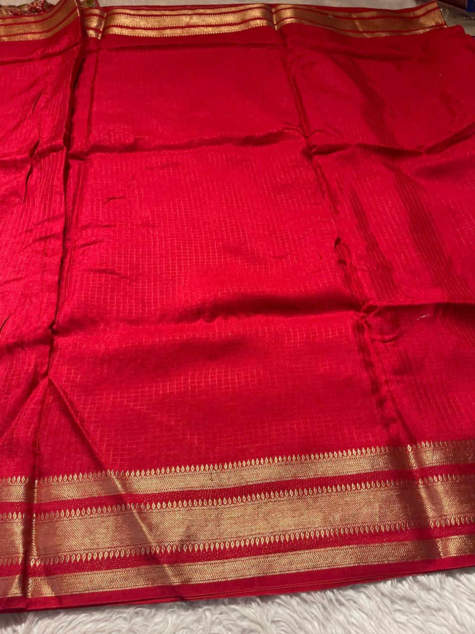 MUNGA BANARASI SAREE-RED