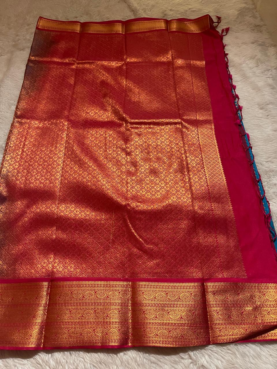 1000 BUTTAS-CERULEAN BLUE WITH PINK SAREE