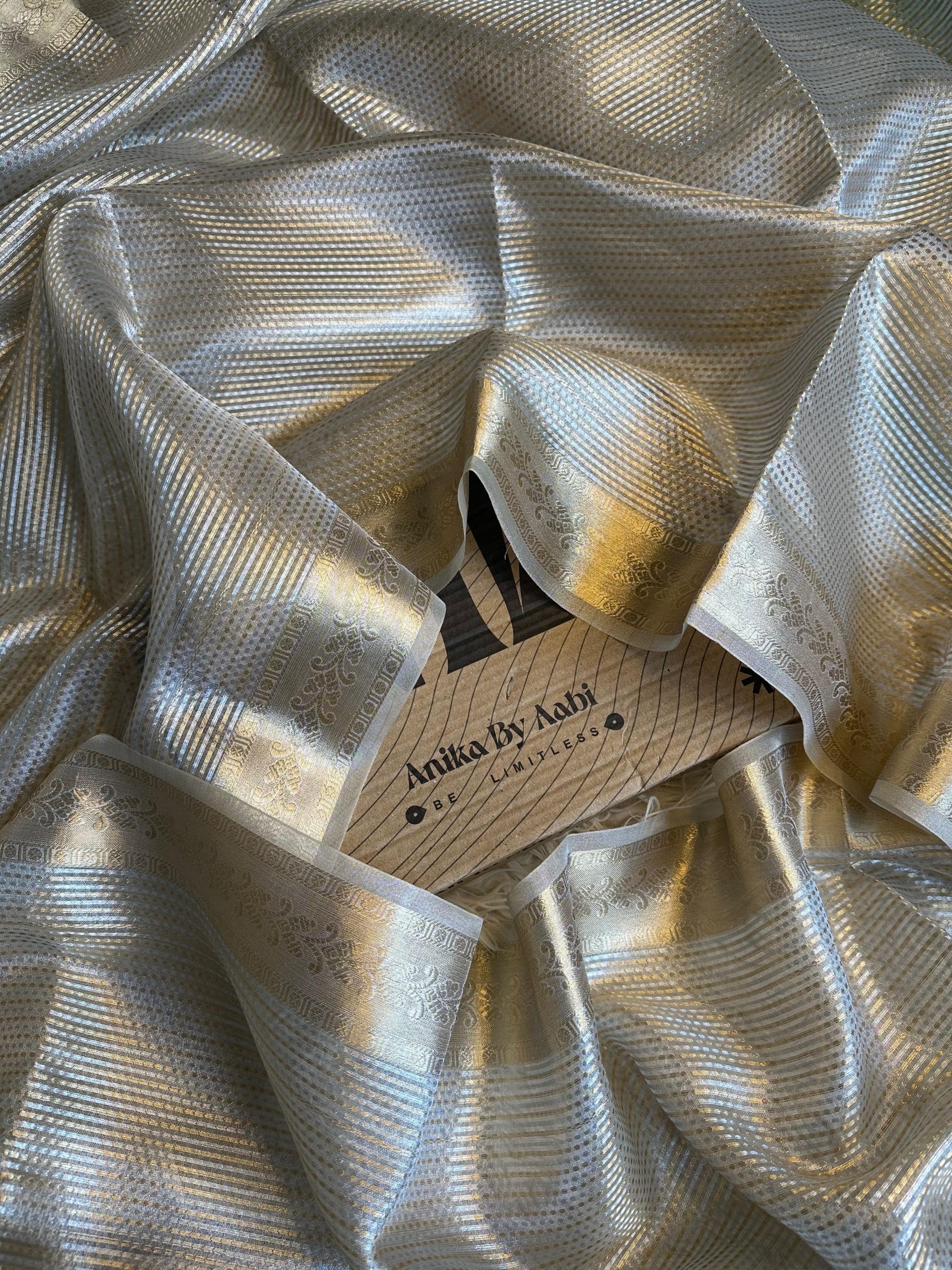 LUNA-SILVER SAREE
