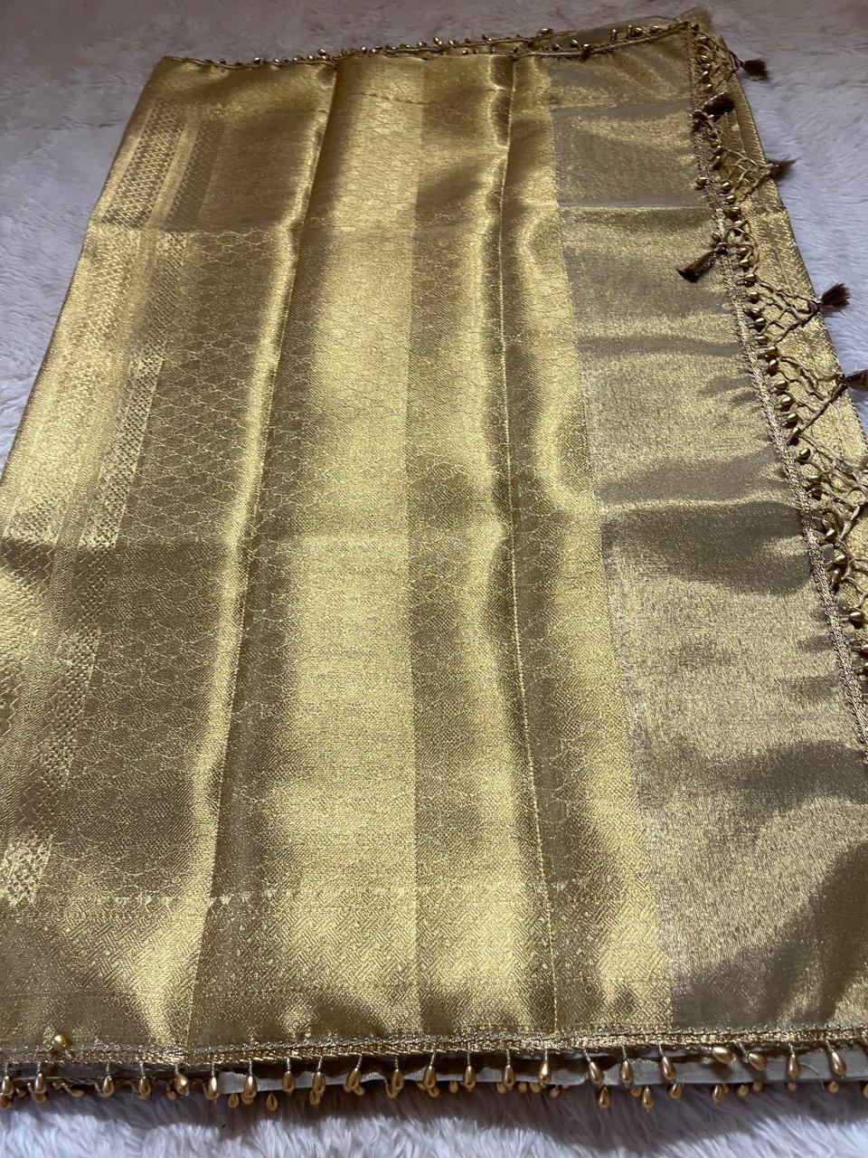 ZIGZAG GOLD SAREE