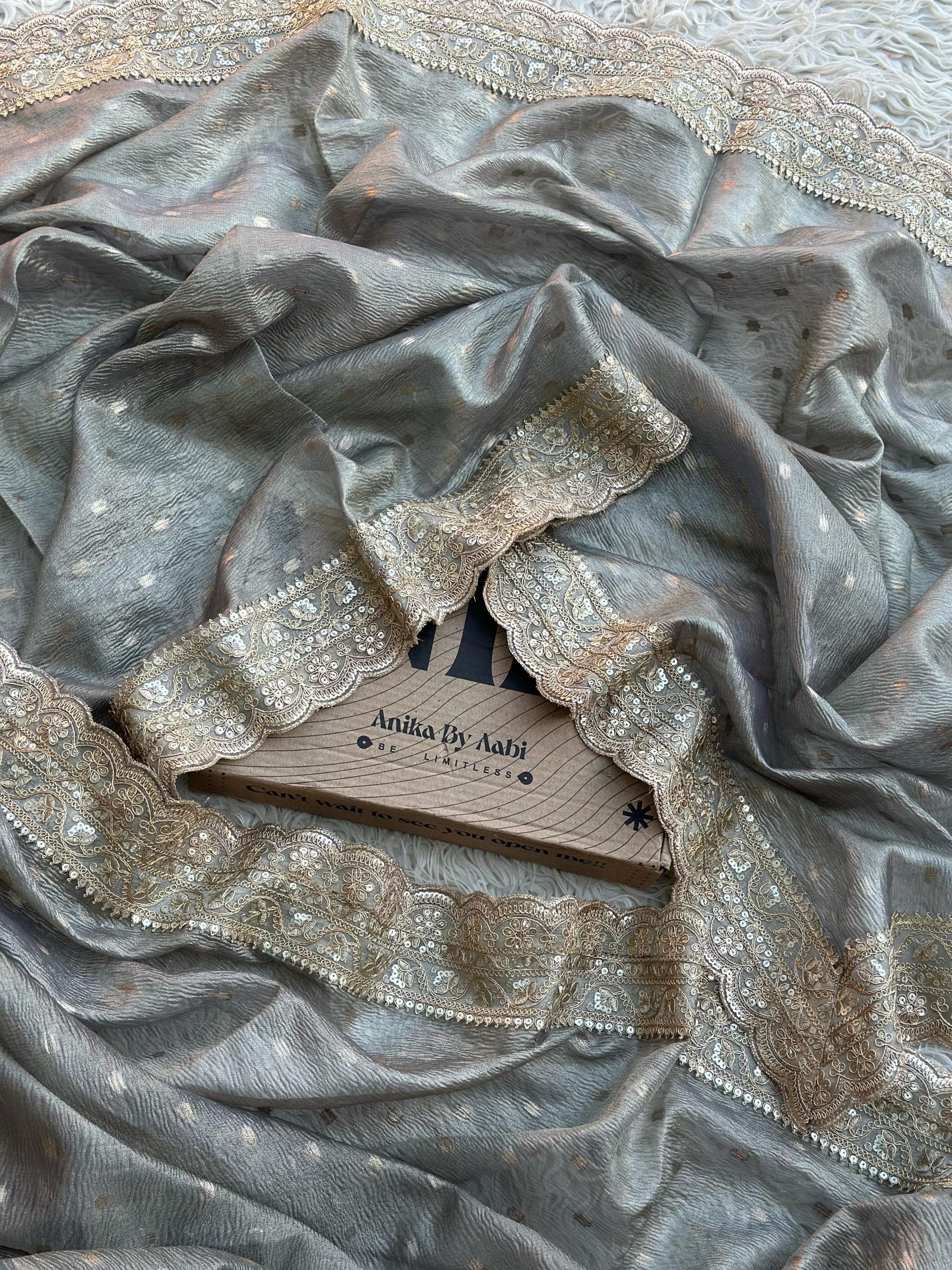 TISSUE LUXE CRUSH-PASTEL GREY SAREE