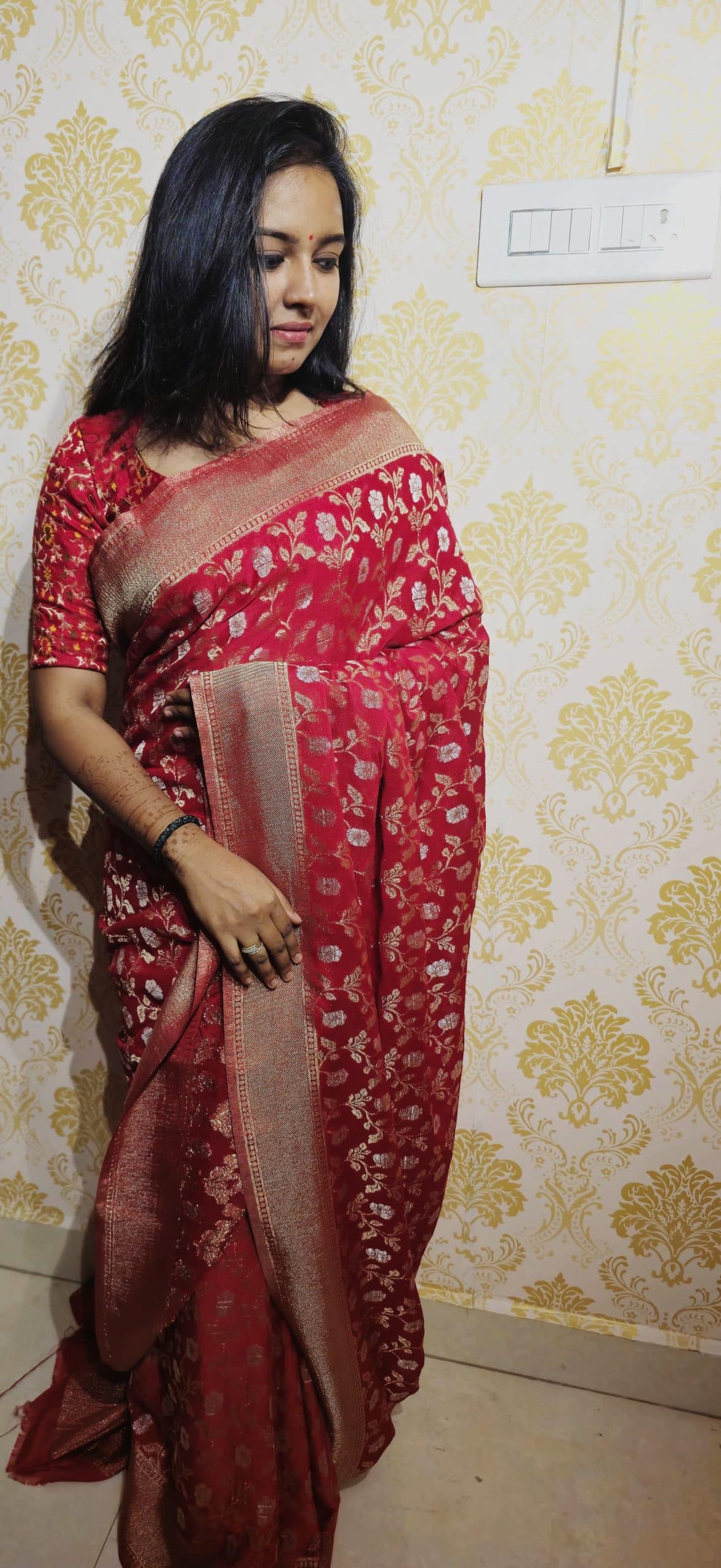 SAHANA - RED