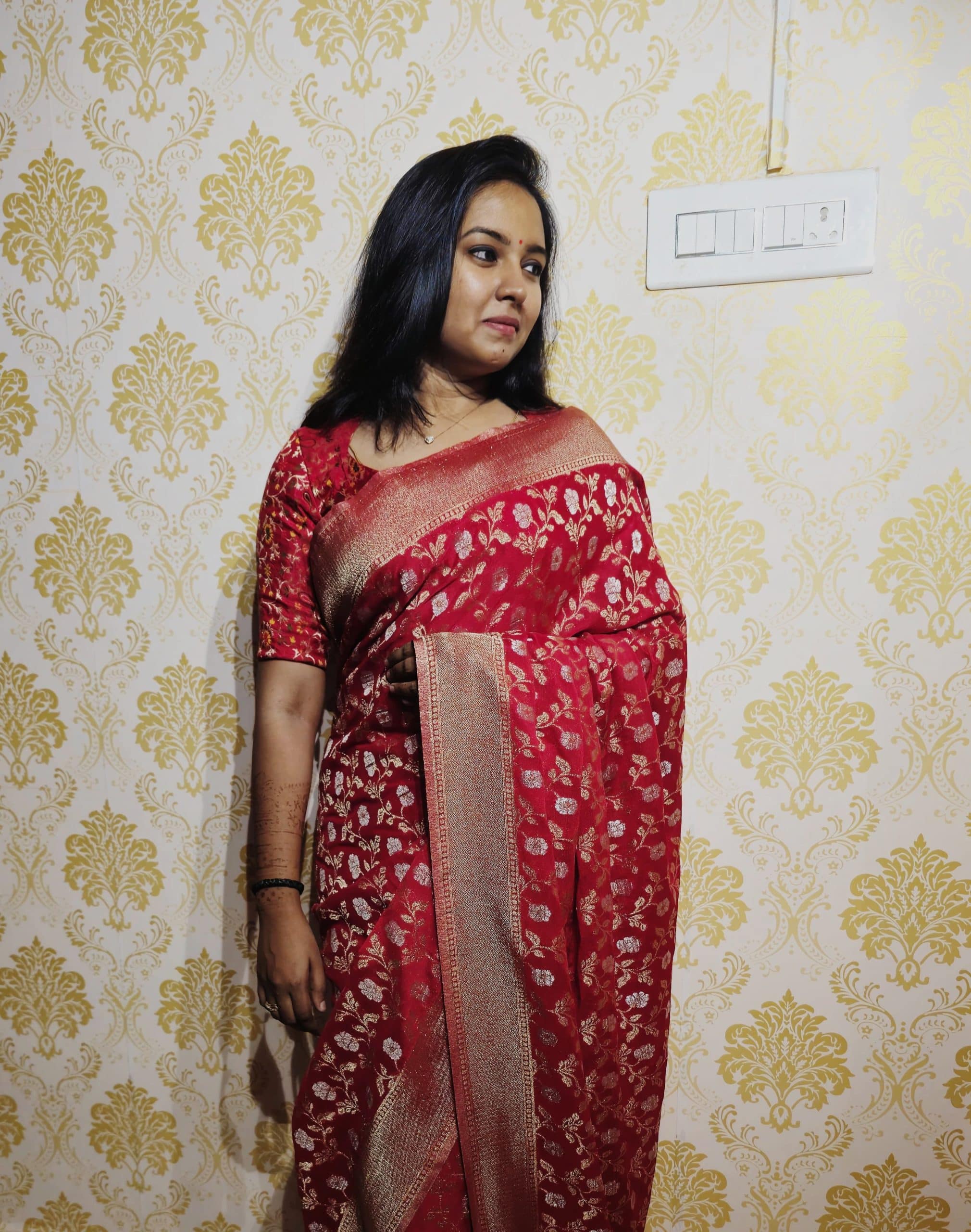 SAHANA - RED