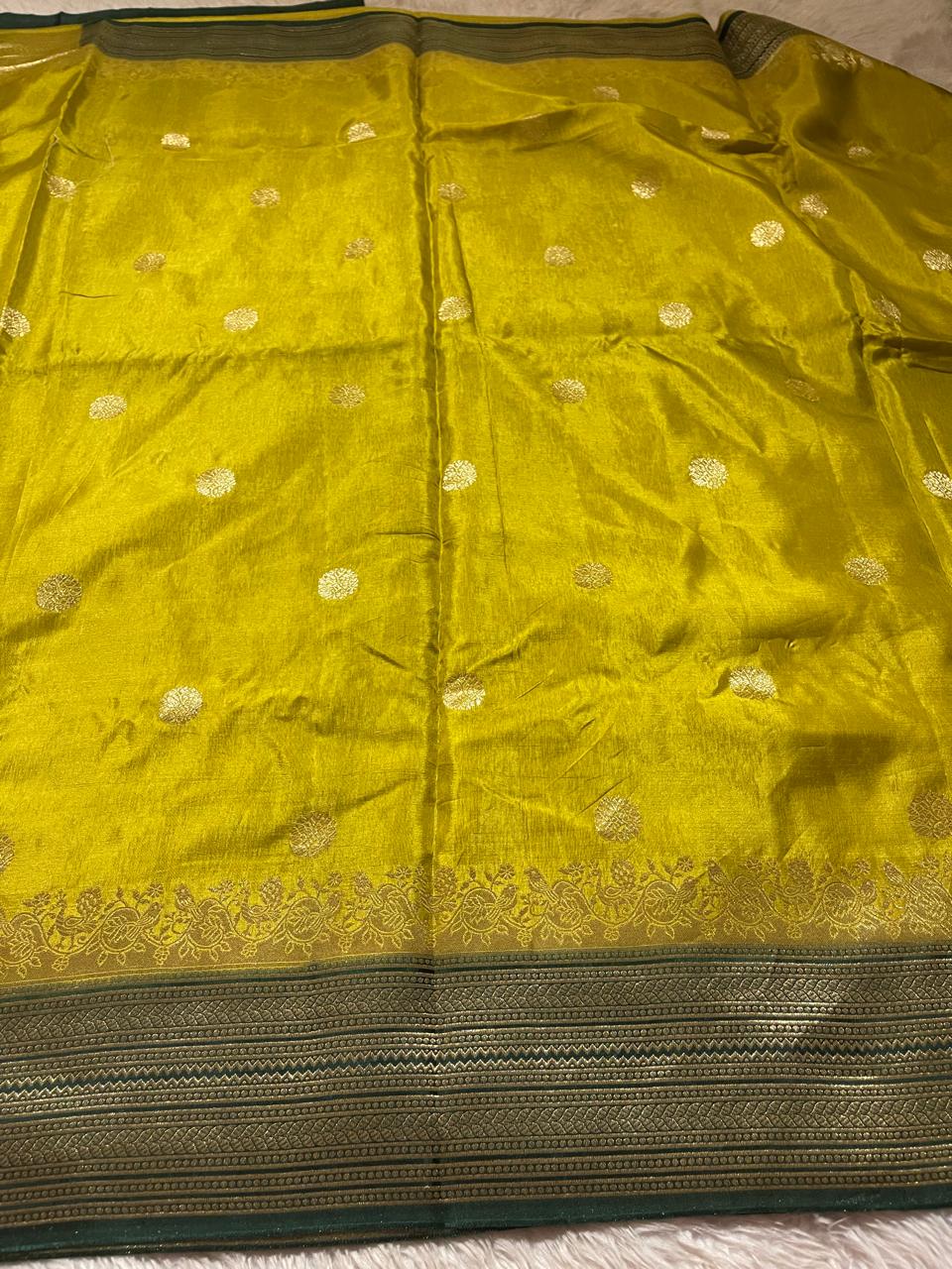 VINTAGE BANARASI-GREEN DUAL TONE SAREE