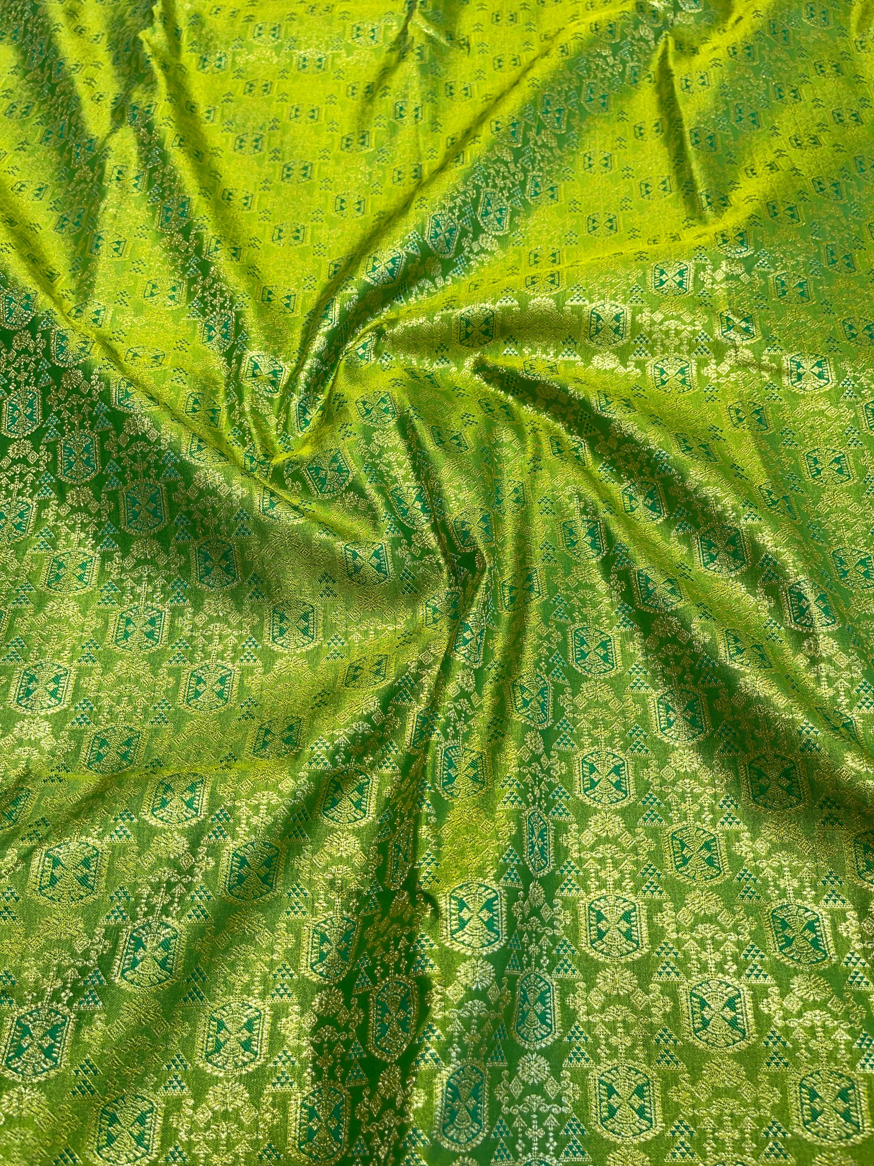 SWAYAMVARAM- EXCLUSIVE GREEN WITH LILAC SILK SAREE