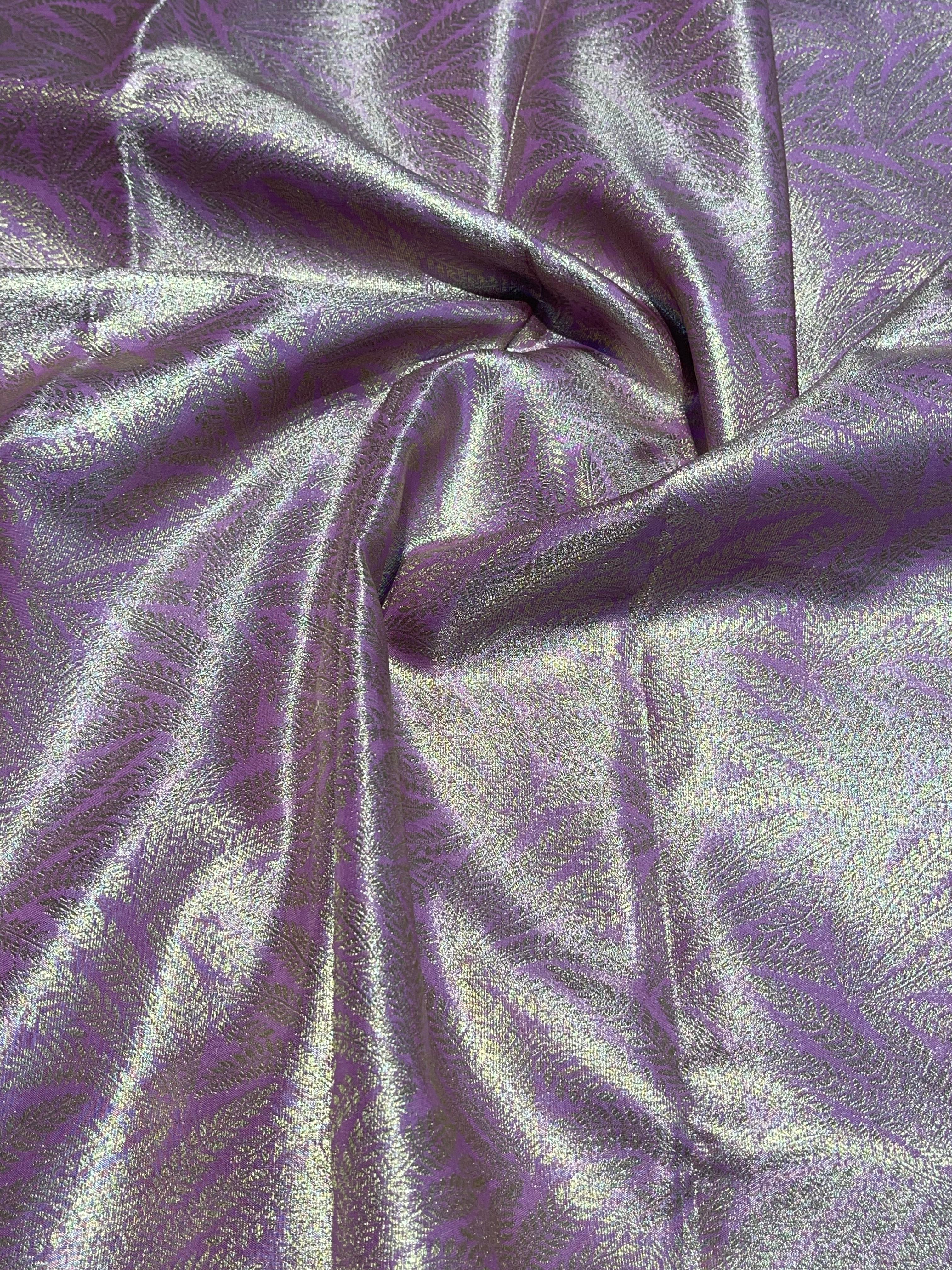 SWAYAMVARAM-LILAC WITH GOLD SILK SAREE
