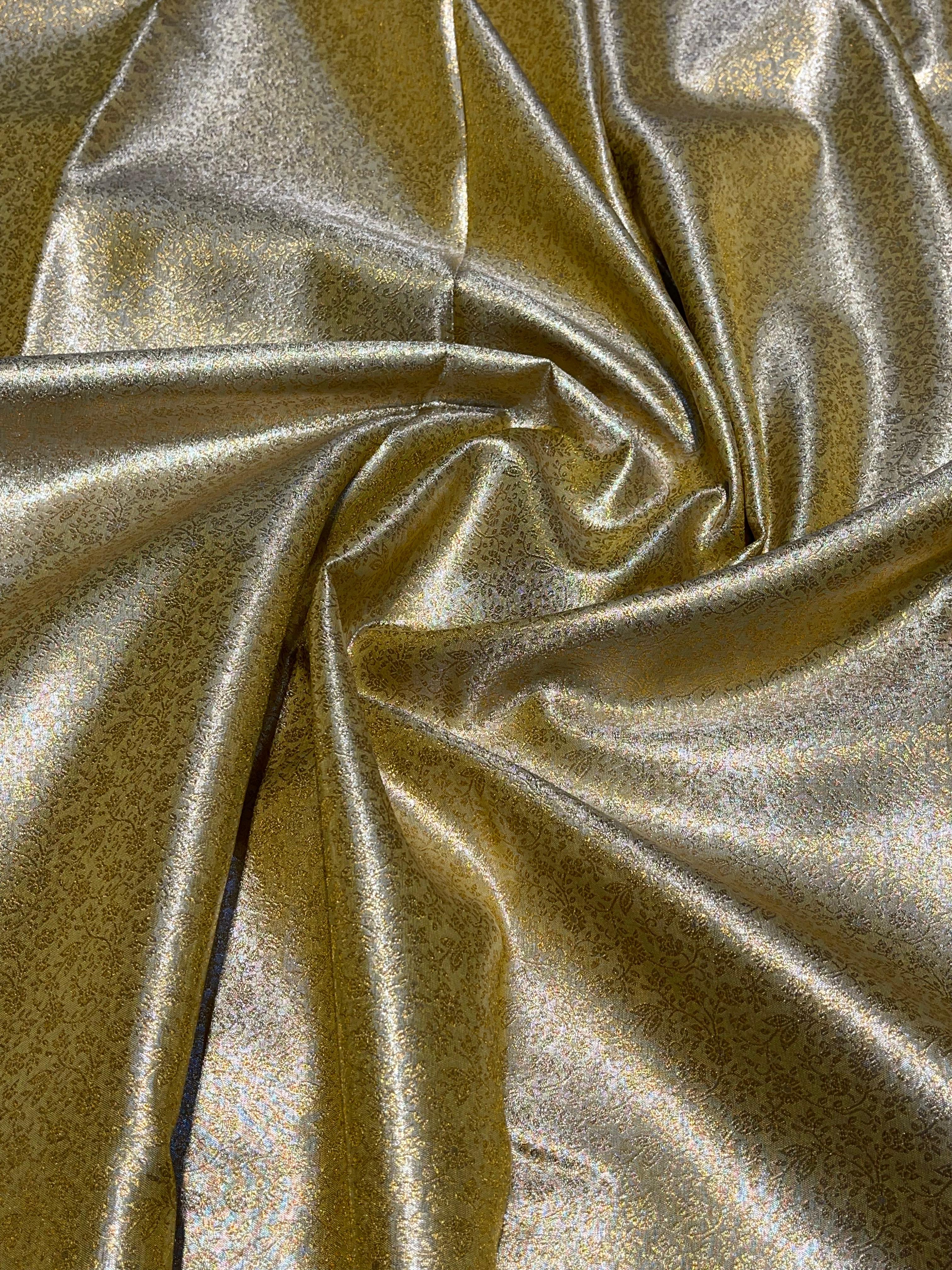 SWAYAMVARAM- BEIEGE GOLD WITH PINK DUAL TONE SILK SAREE