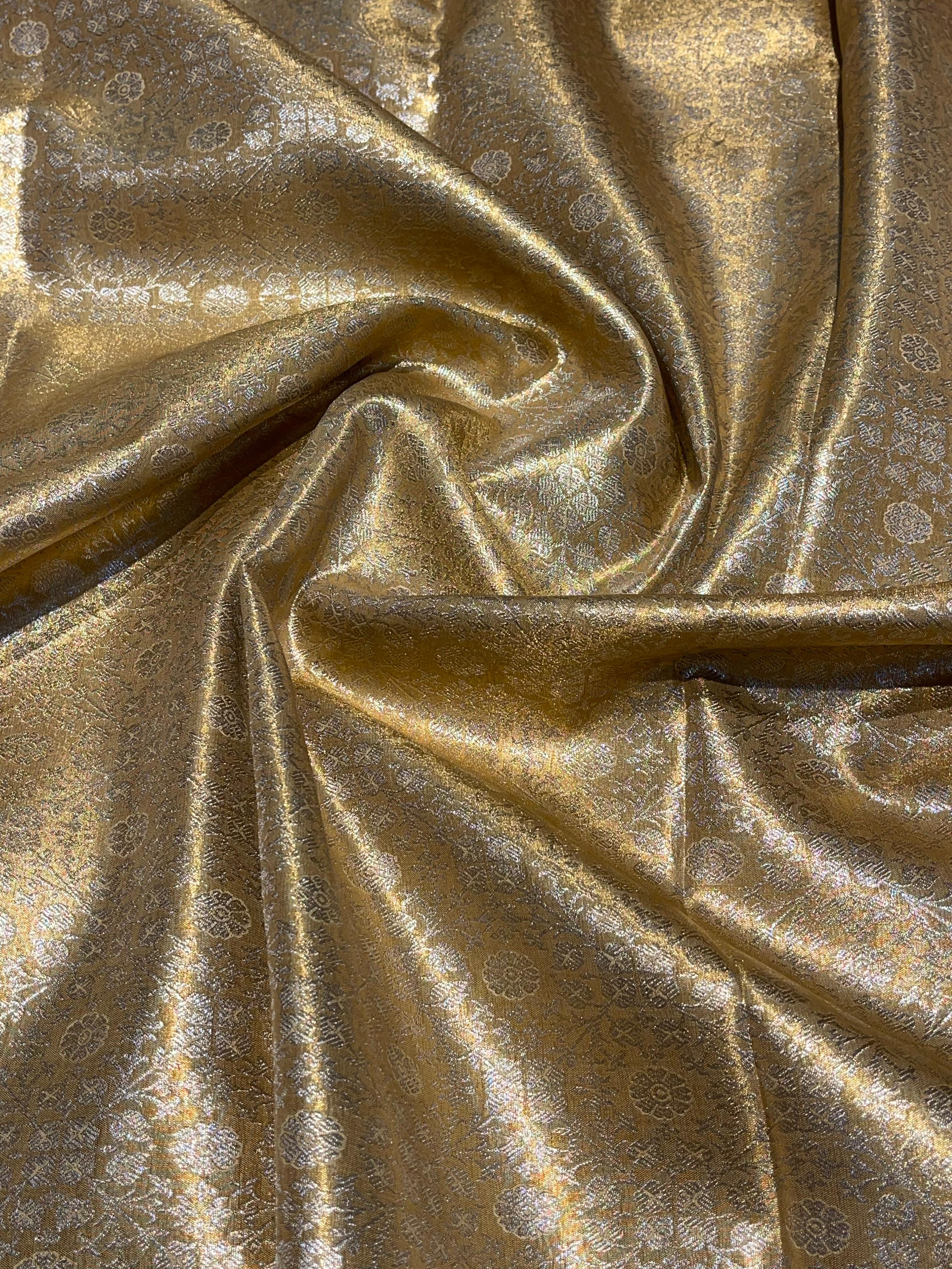 SWAYAMVARAM-GOLD WITH RED DUAL TONE SILK SAREE