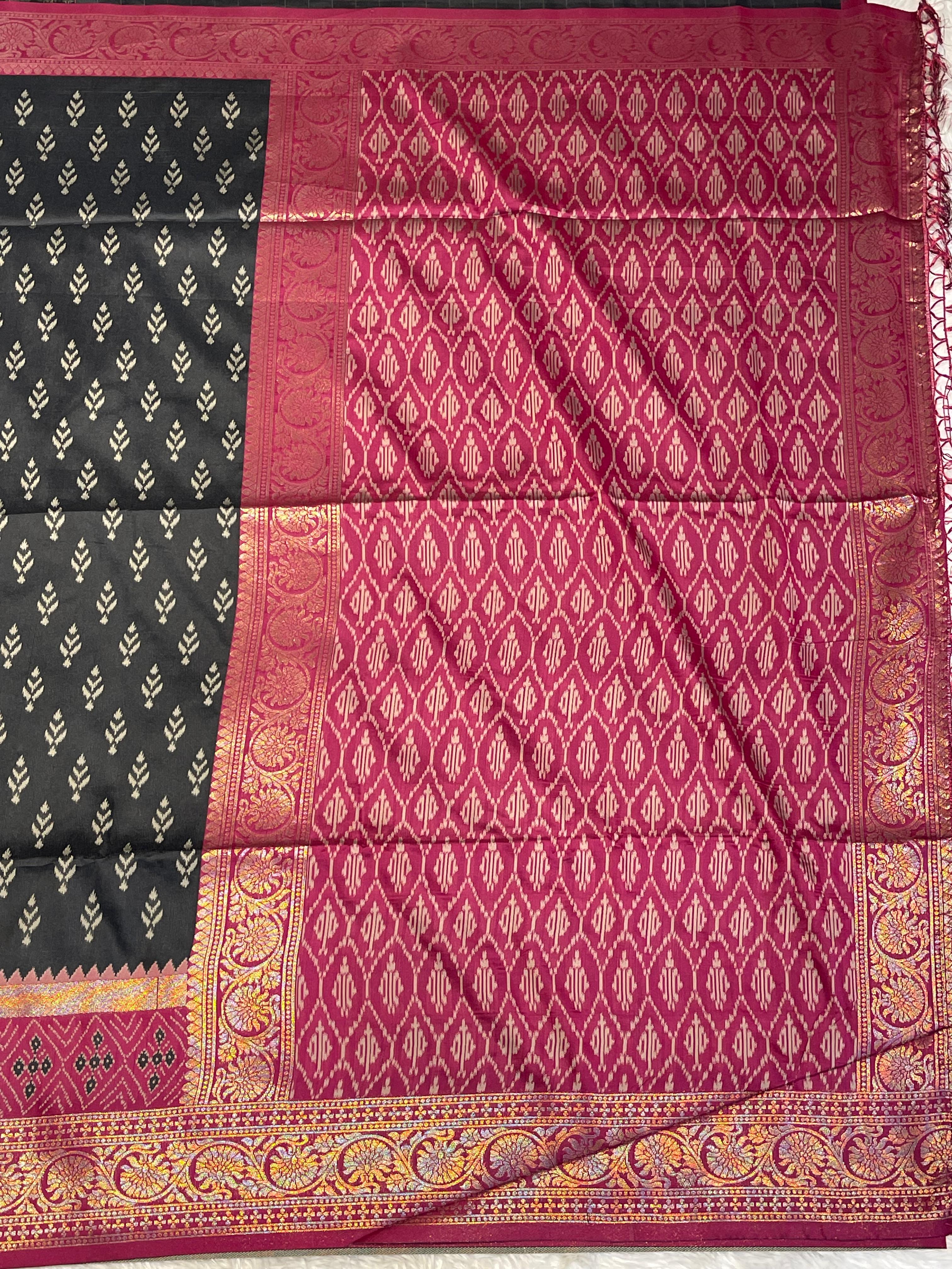 POCHAMPALLY SEMI SILK SAREE - PS08