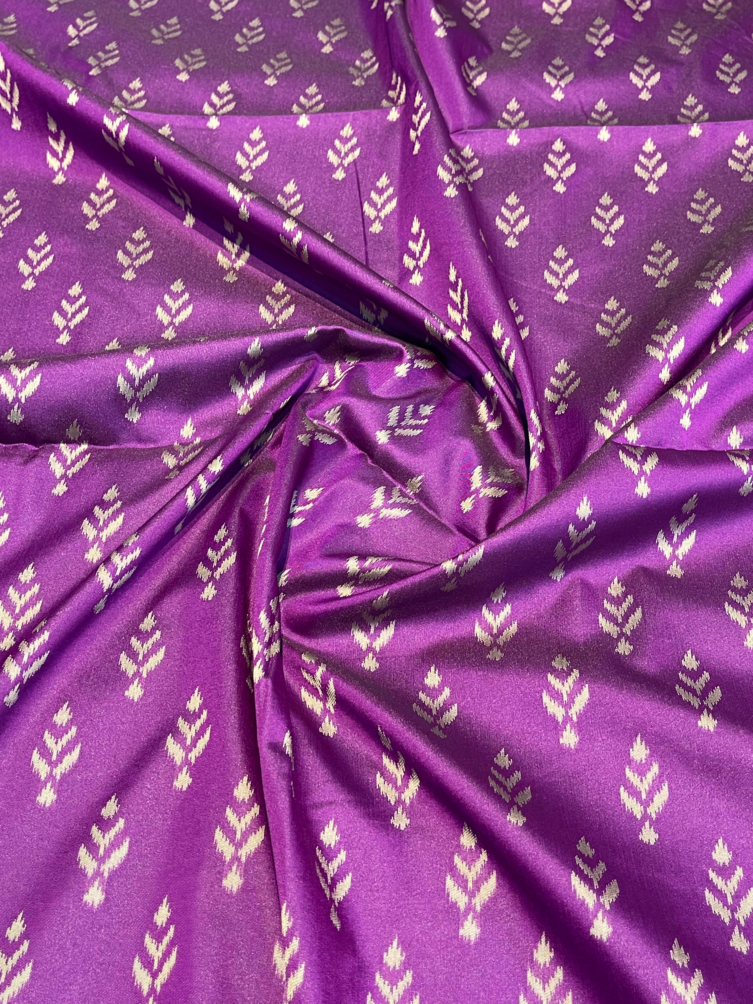 POCHAMPALLY SEMI SILK SAREE - PS02