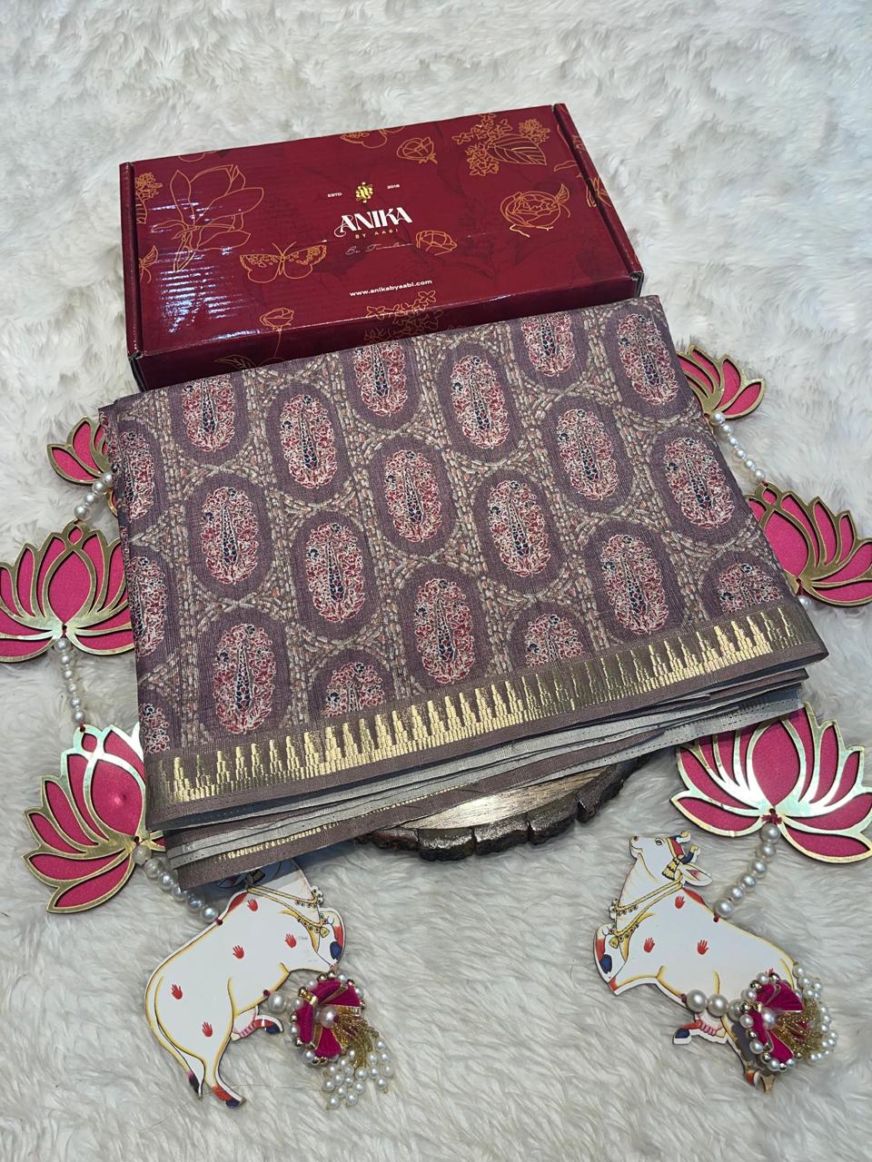 Anika's Semi tussar jute saree with pencil Border - Rathi 02