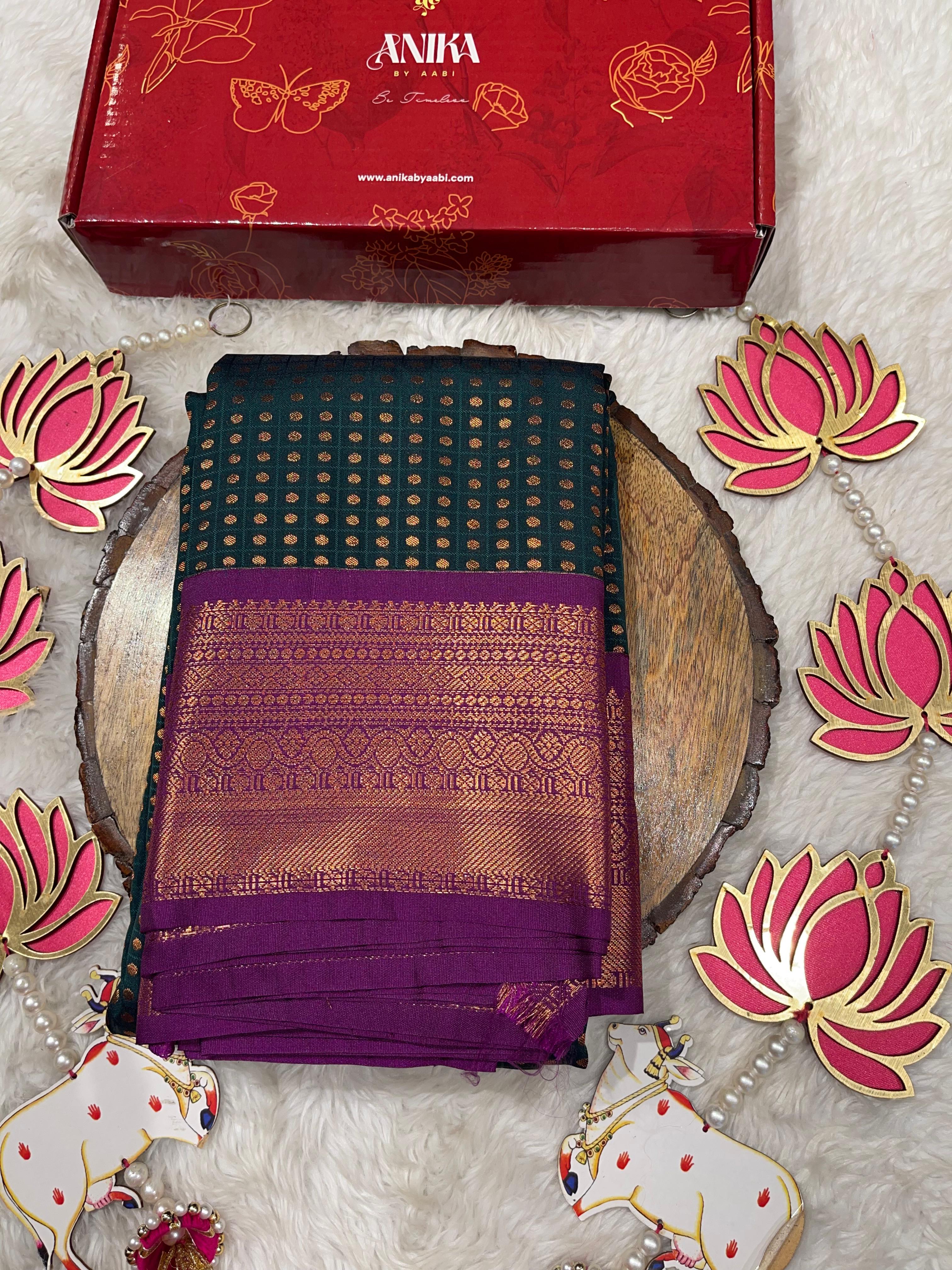 1000 BUTTAS- BOTTLEGREEN WITH  MAGENTA SAREE SAREE