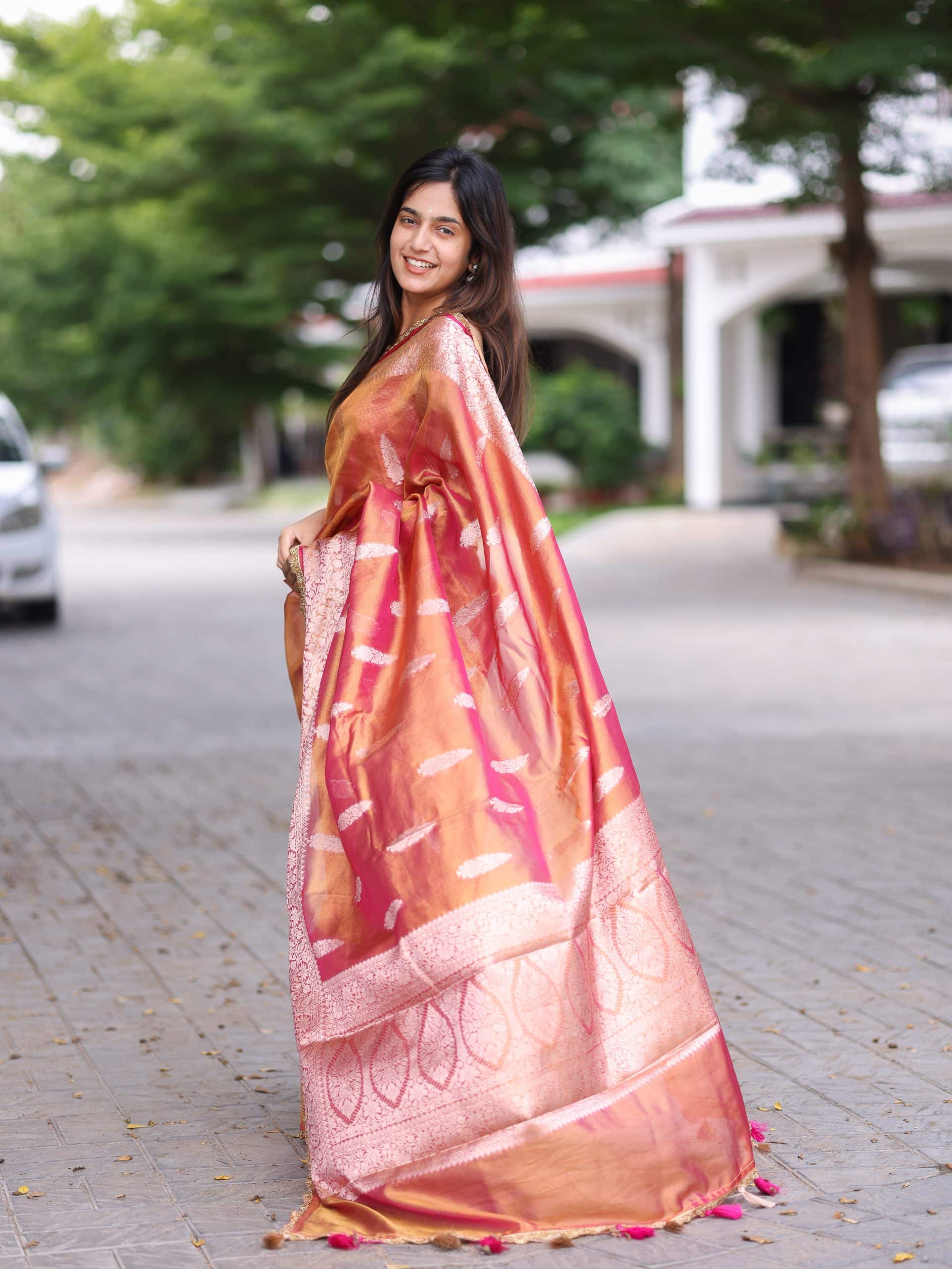 TISSUE JHANVI-RANIPINK DUAL TONE SAREE