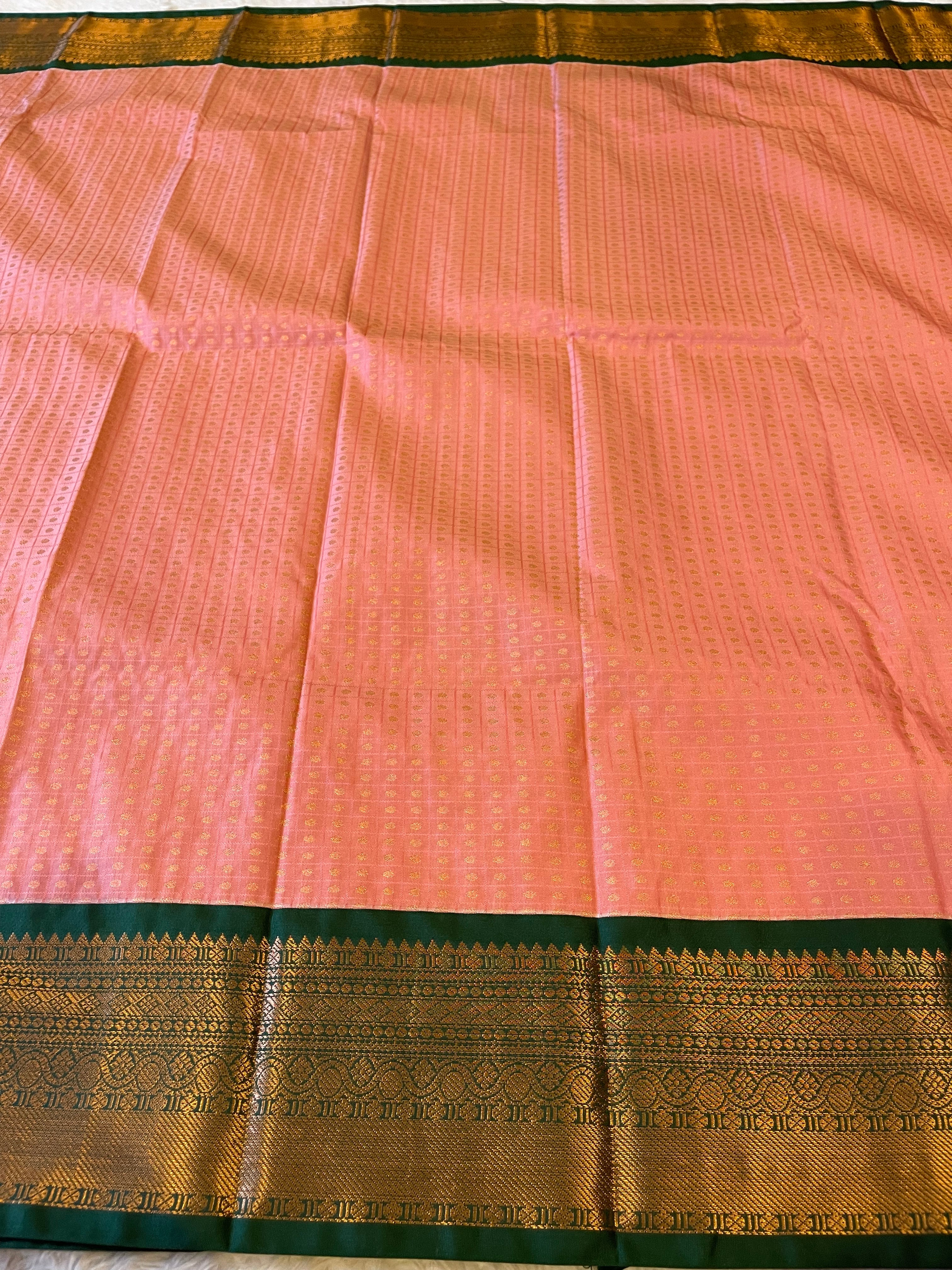 1000 BUTTAS-LIGHTPEACH WITH BOTTLEGREEN SAREE
