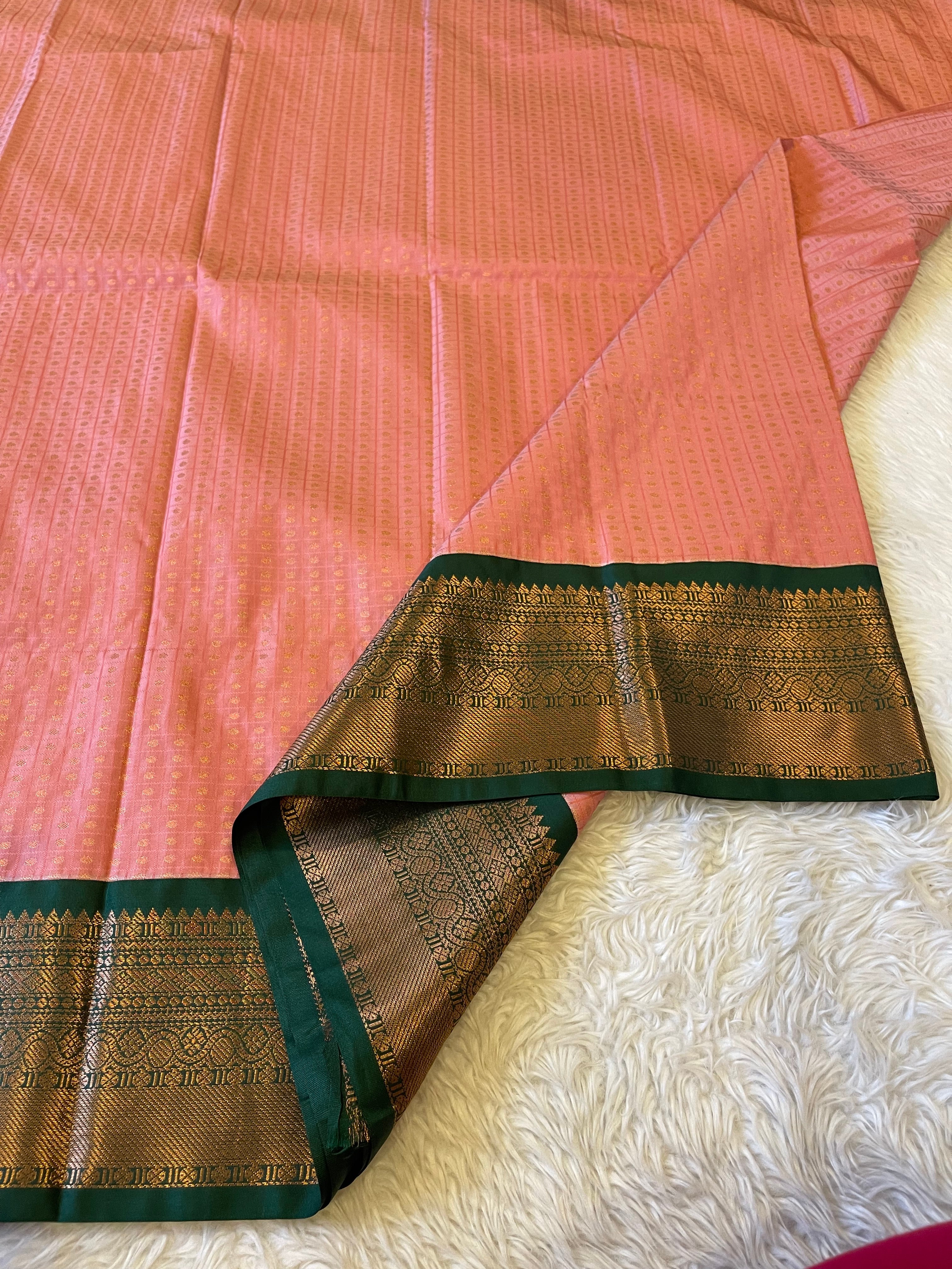 1000 BUTTAS-LIGHTPEACH WITH BOTTLEGREEN SAREE