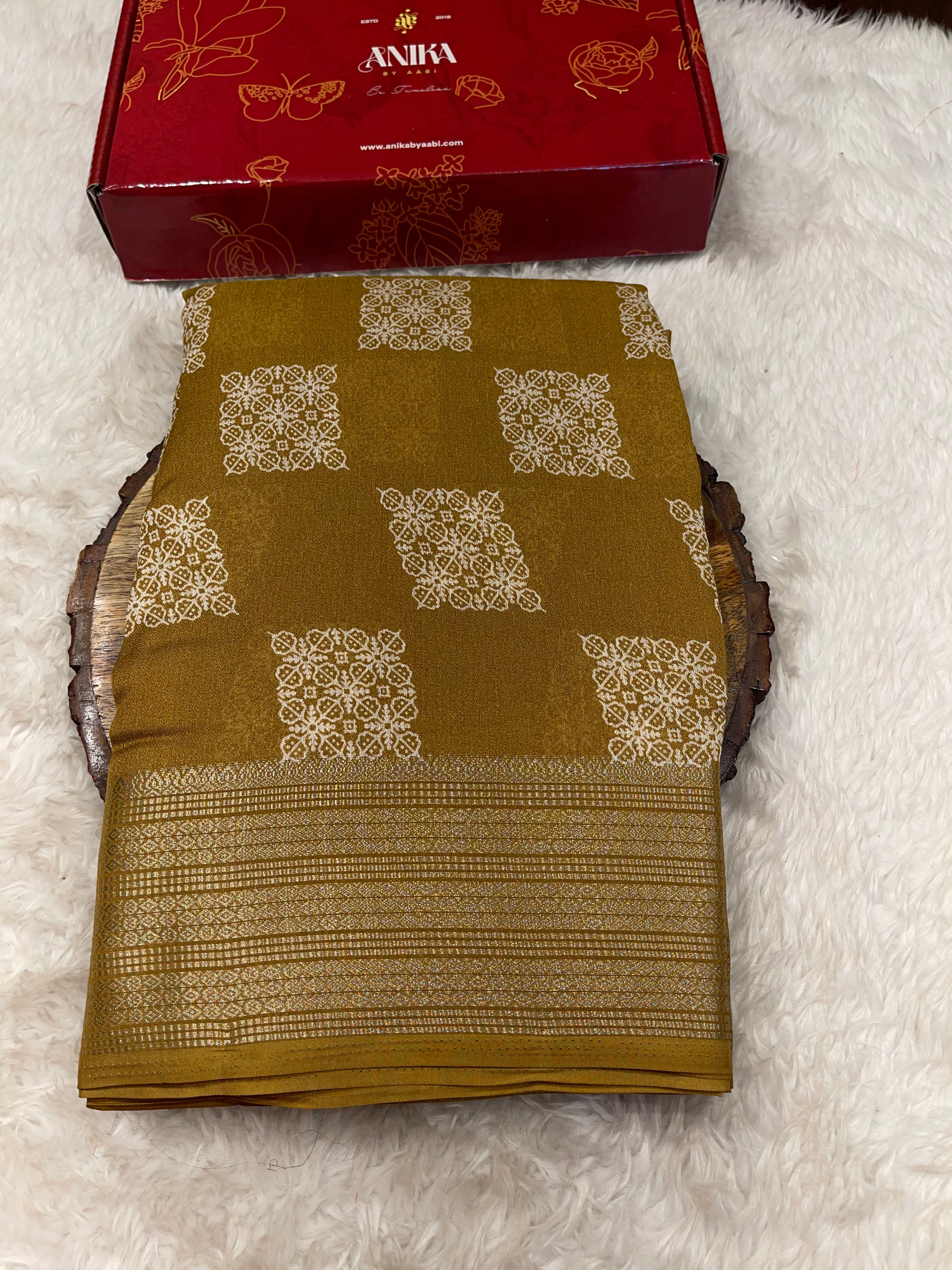 ANIKA’S-Jasmine Motif-JM05