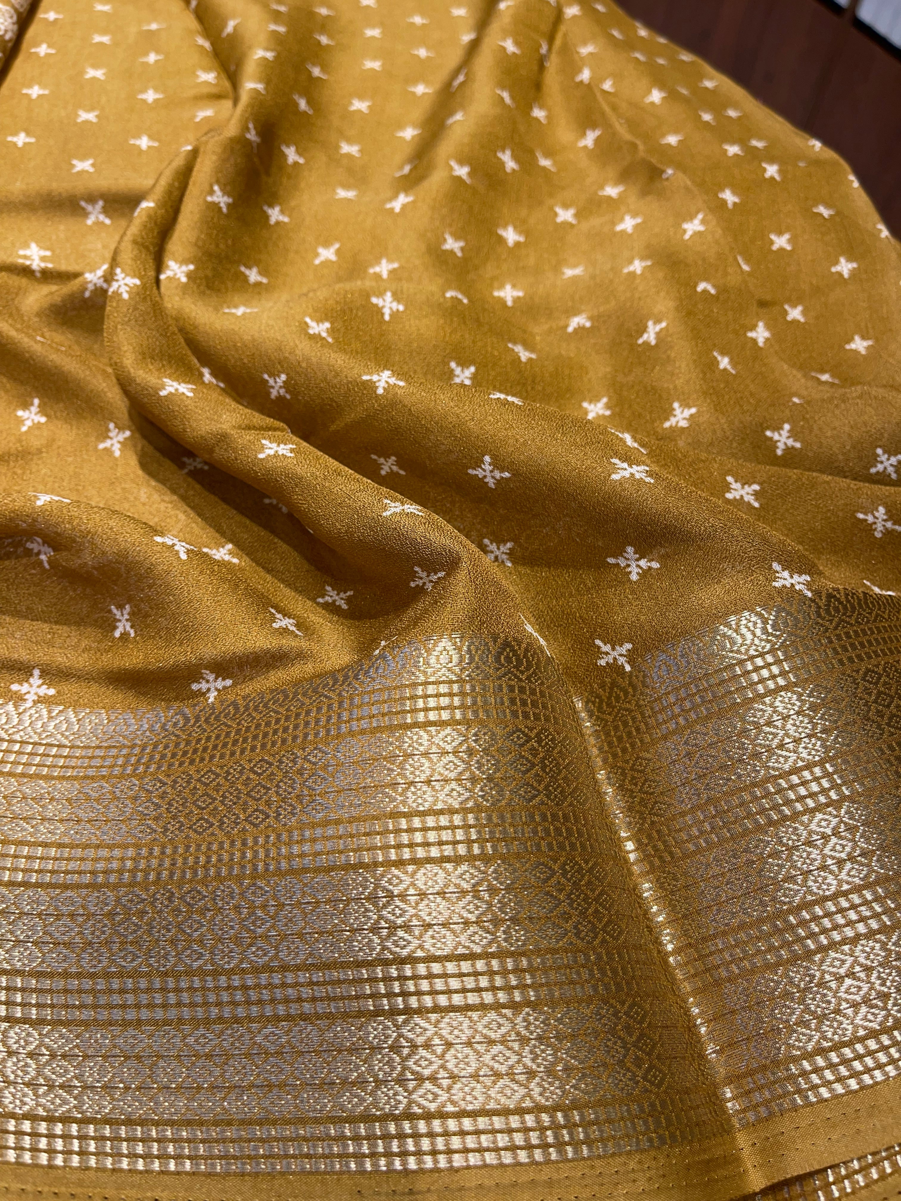 ANIKA’S-Jasmine Motif-JM05