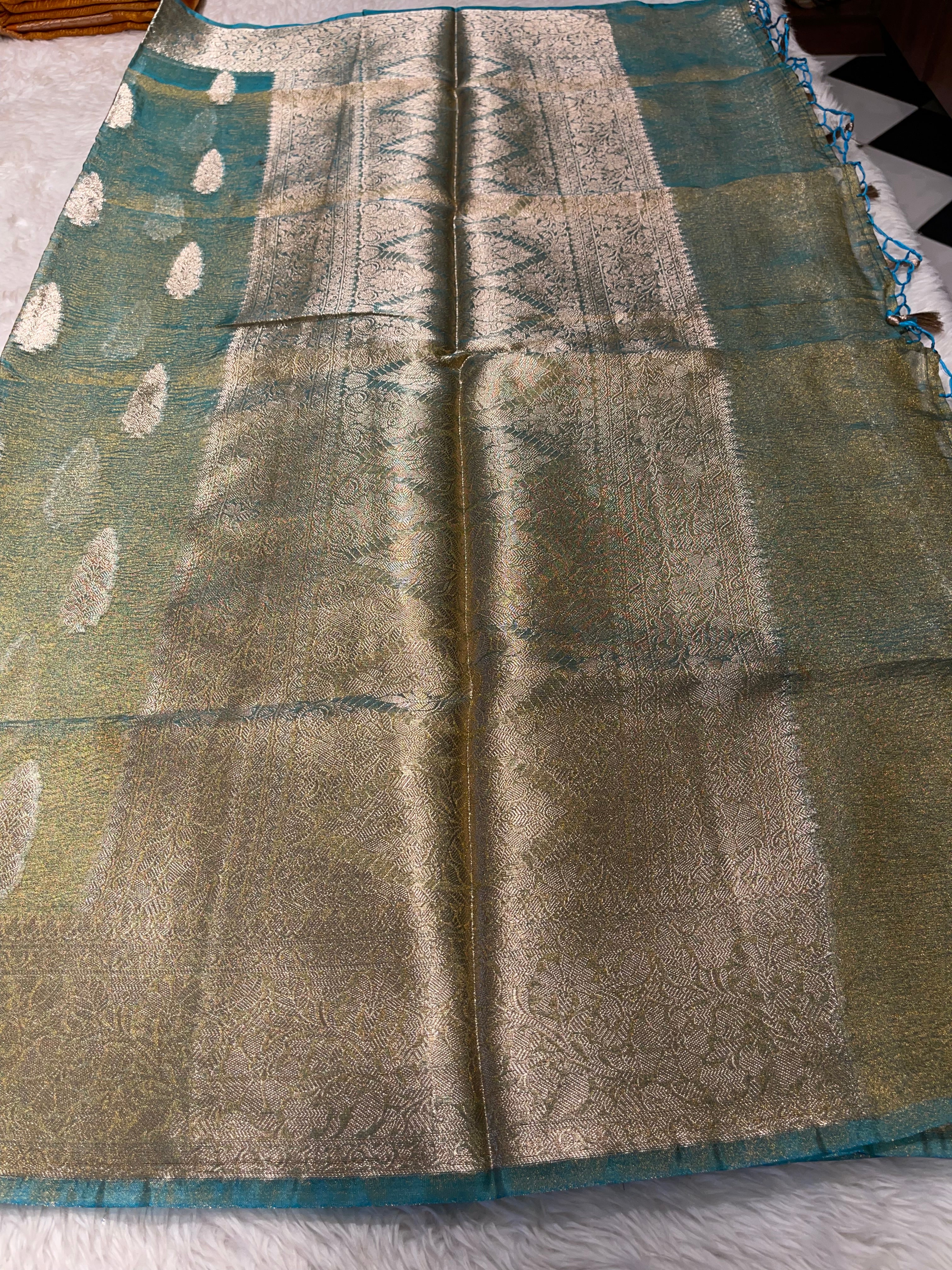 CRUSH MOTIF-PASTEL SKY BLUE SAREE