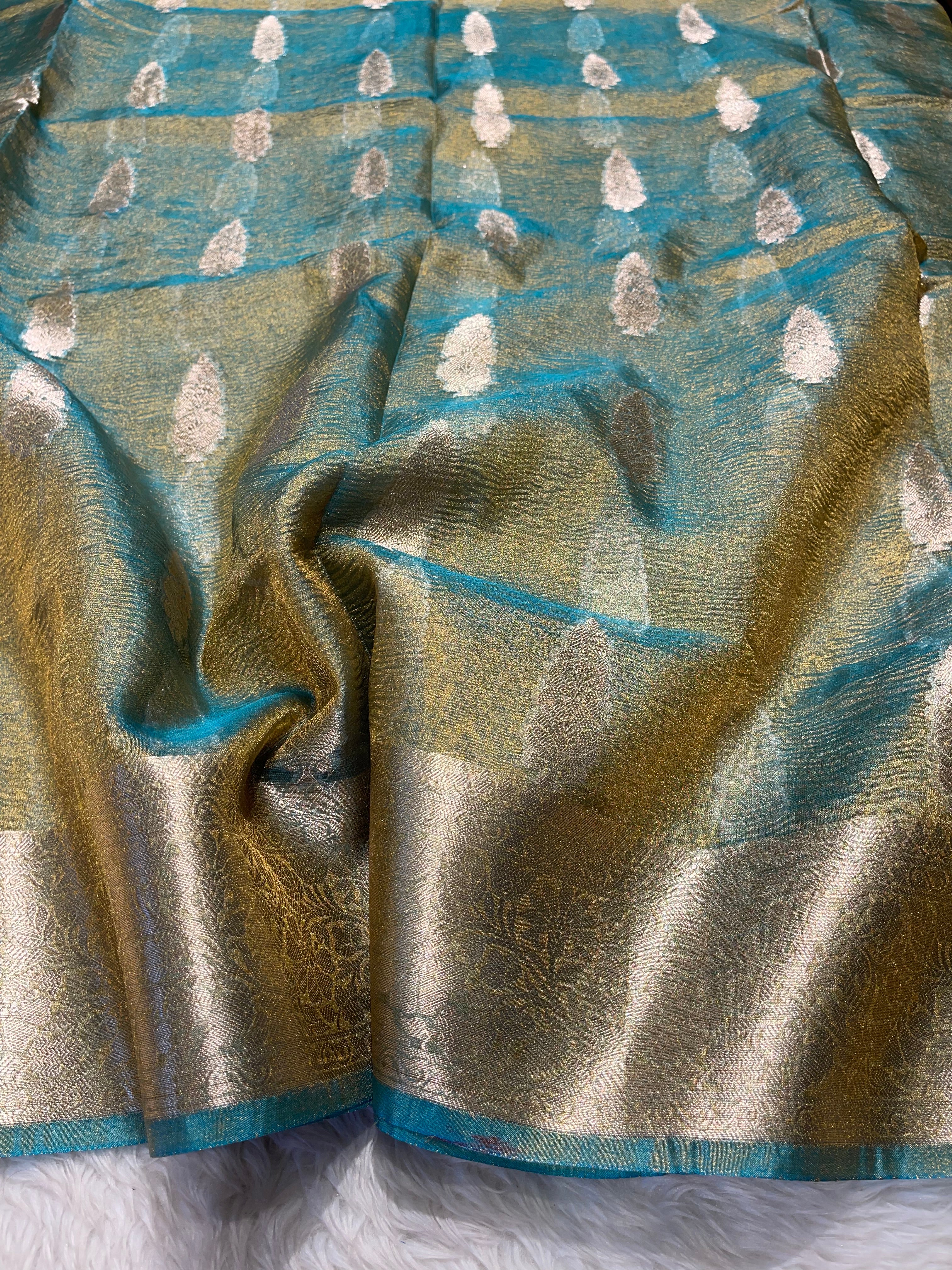 CRUSH MOTIF-PASTEL SKY BLUE SAREE
