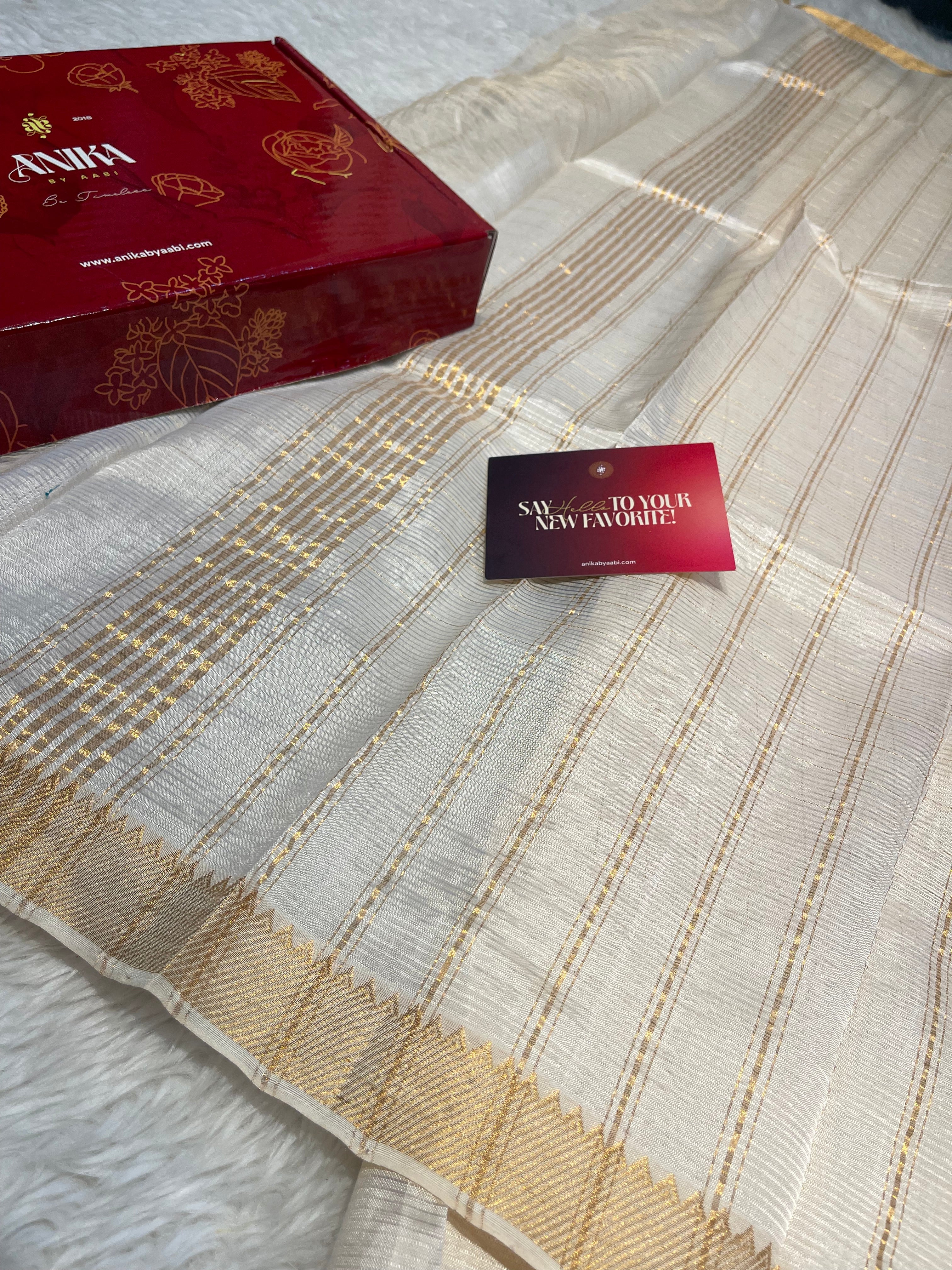 Anika's Handloom Mangalagiri pure silk saree -halfwhite