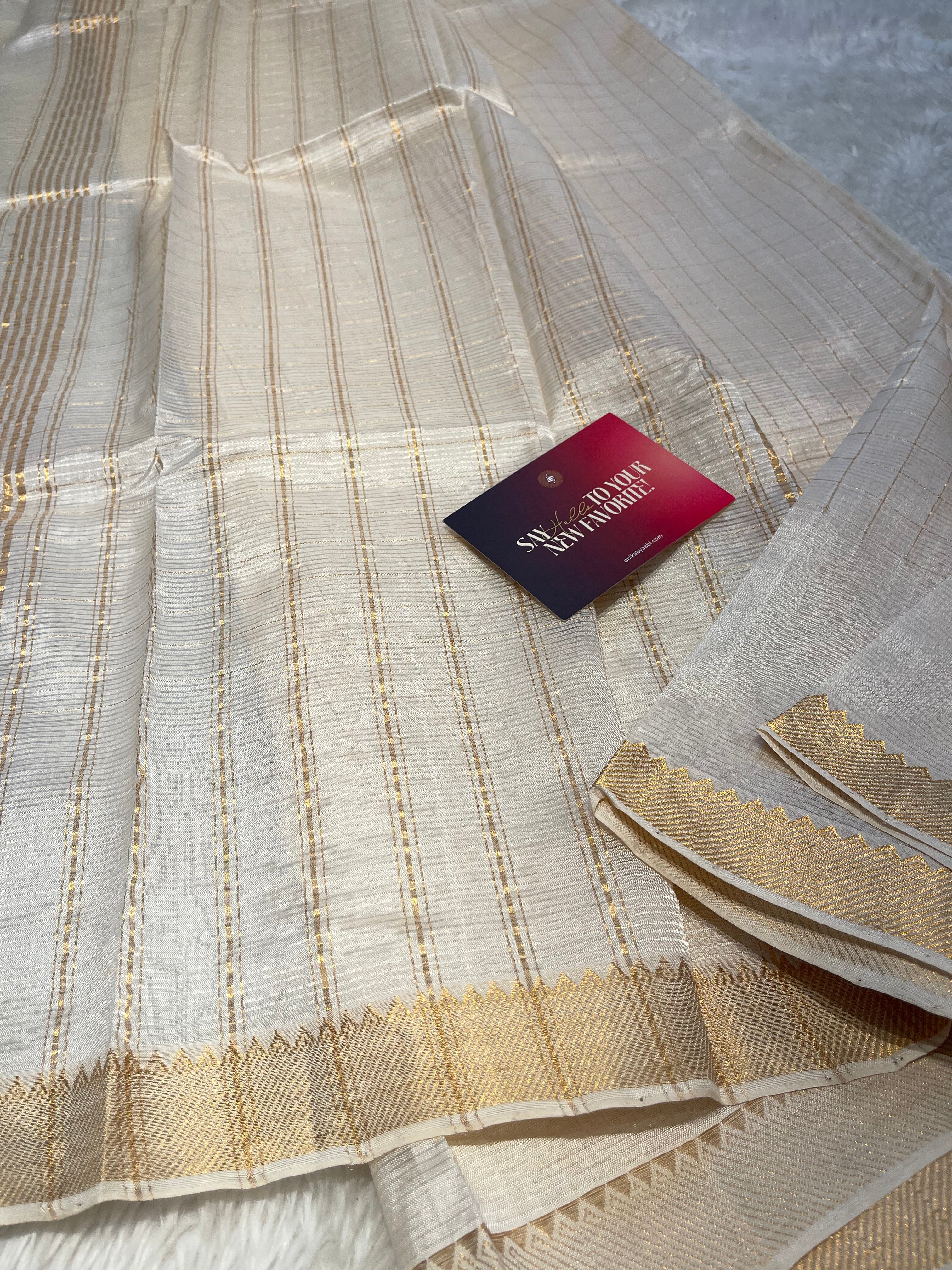 Anika's Handloom Mangalagiri pure silk saree -halfwhite