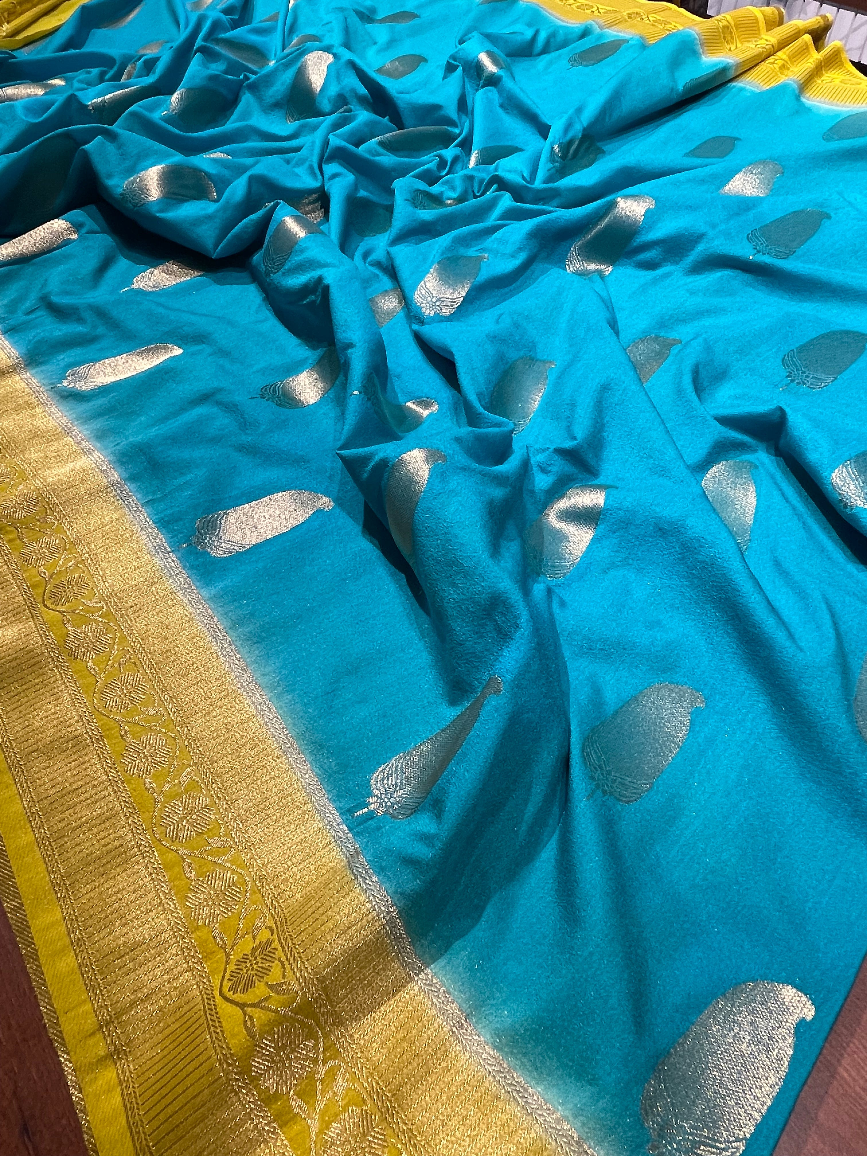 MAYURA- BANARASI MUNGA SILK SAREE-2